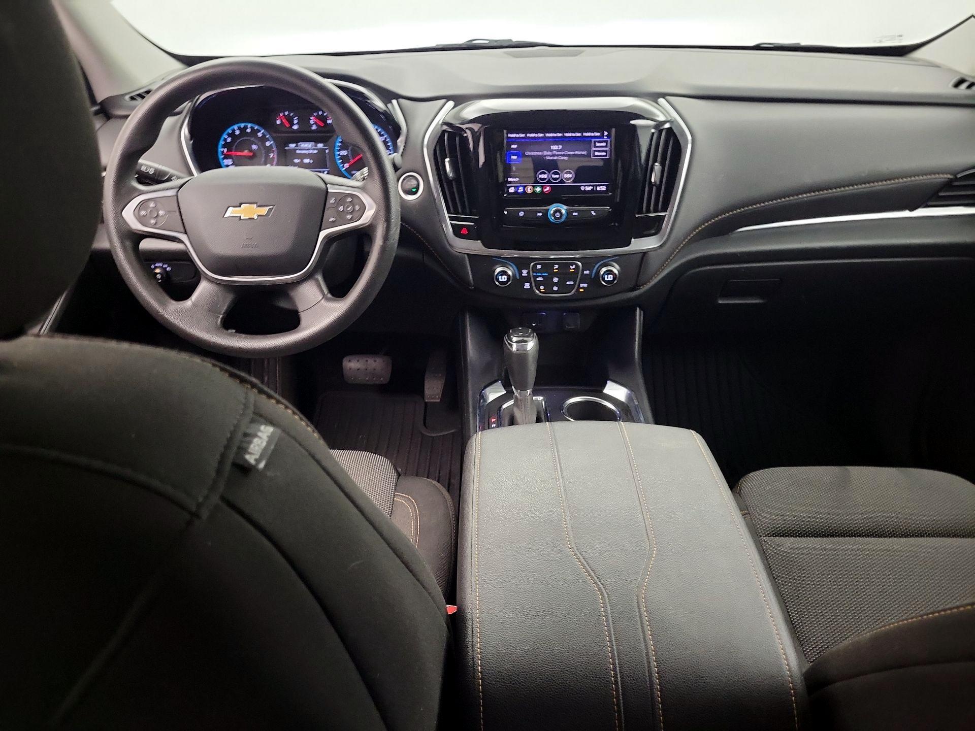 Thumbnail: 2020 Chevrolet Traverse - 8