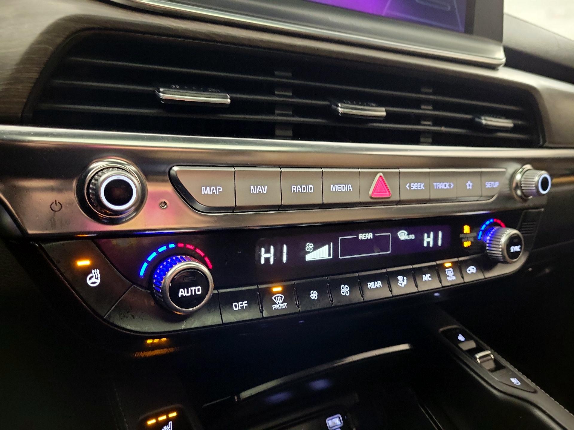 Thumbnail: 2022 Kia Telluride - 15