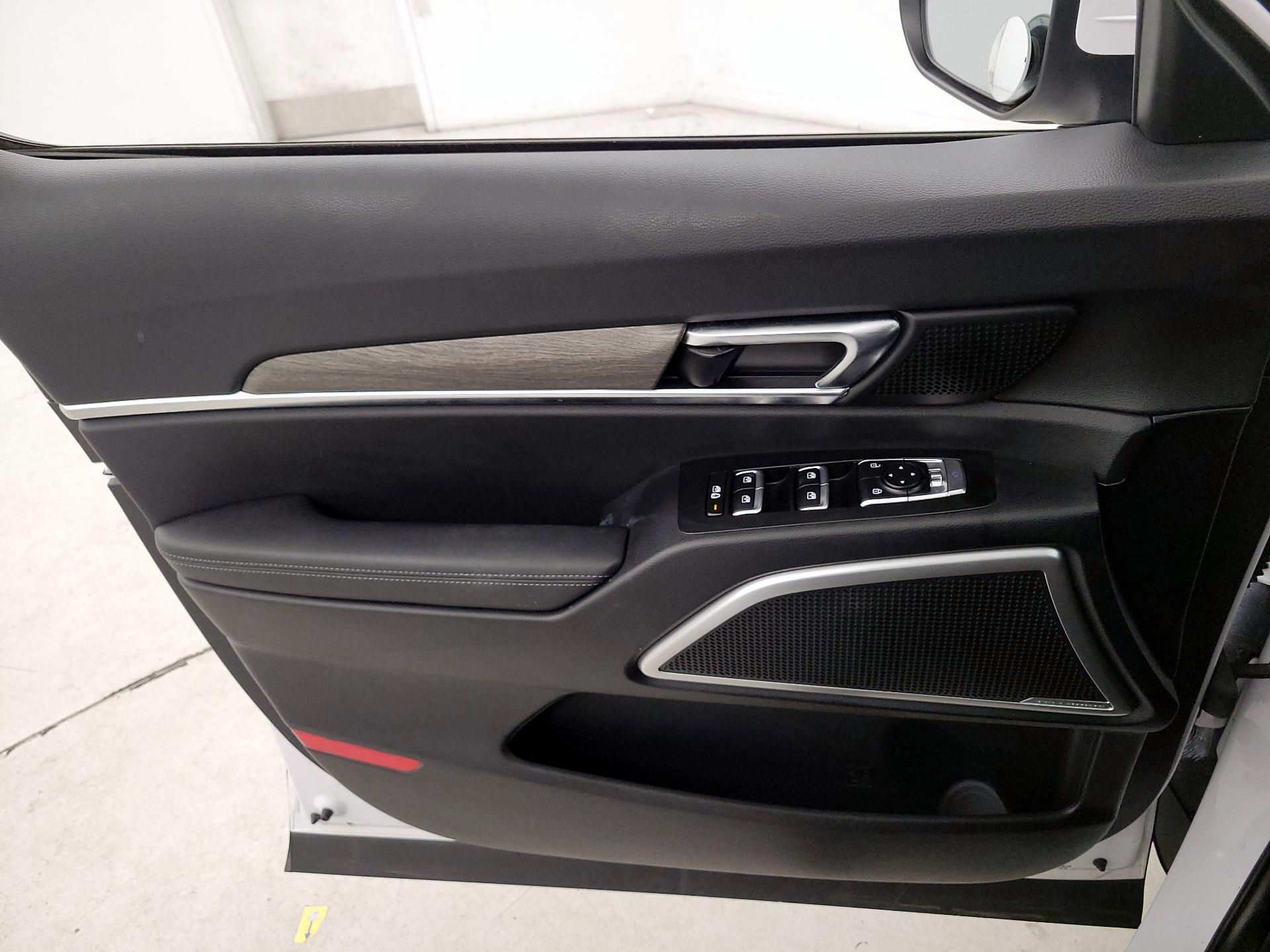 Thumbnail: 2022 Kia Telluride - 12