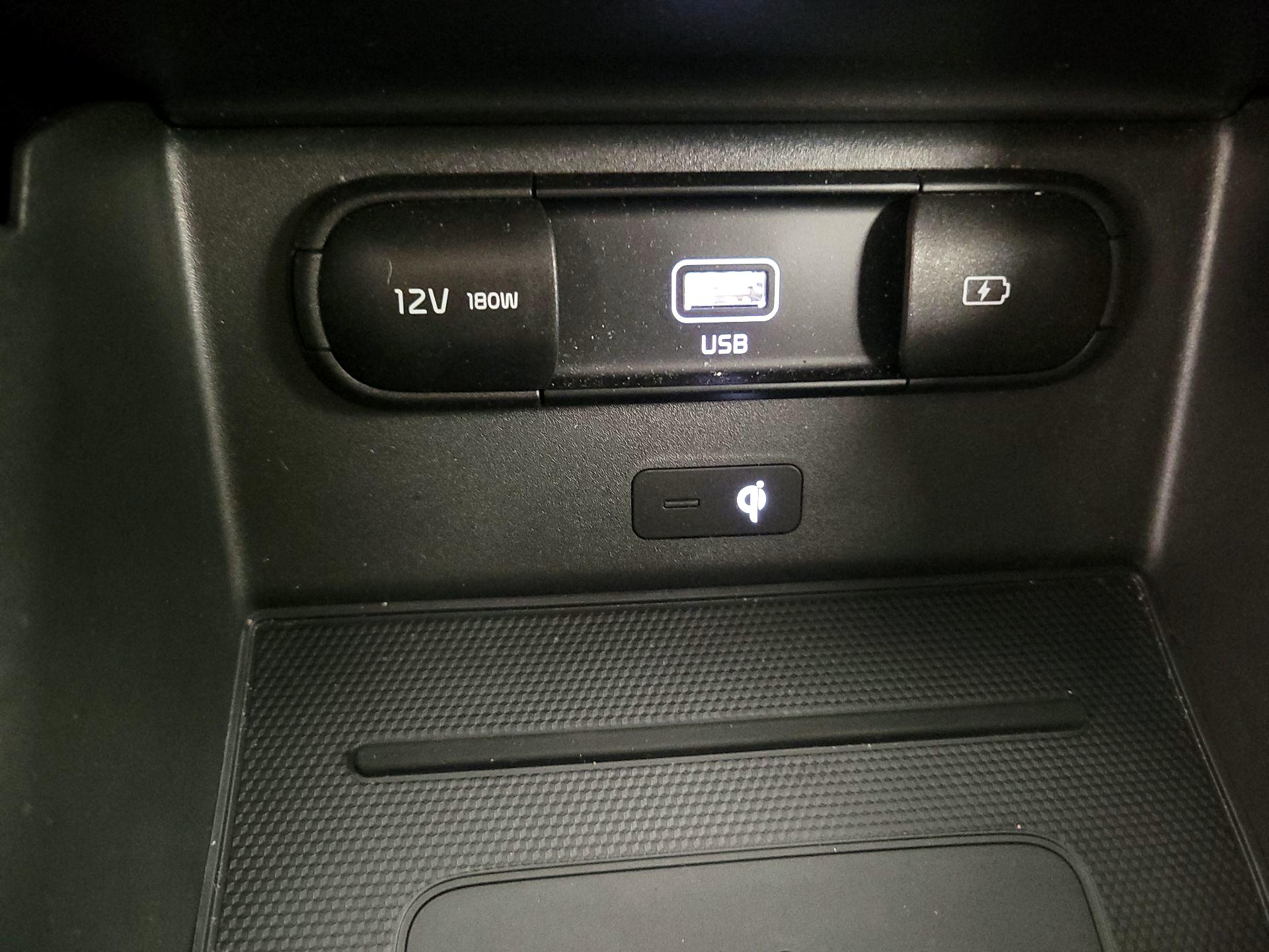 Thumbnail: 2022 Kia Telluride - 19