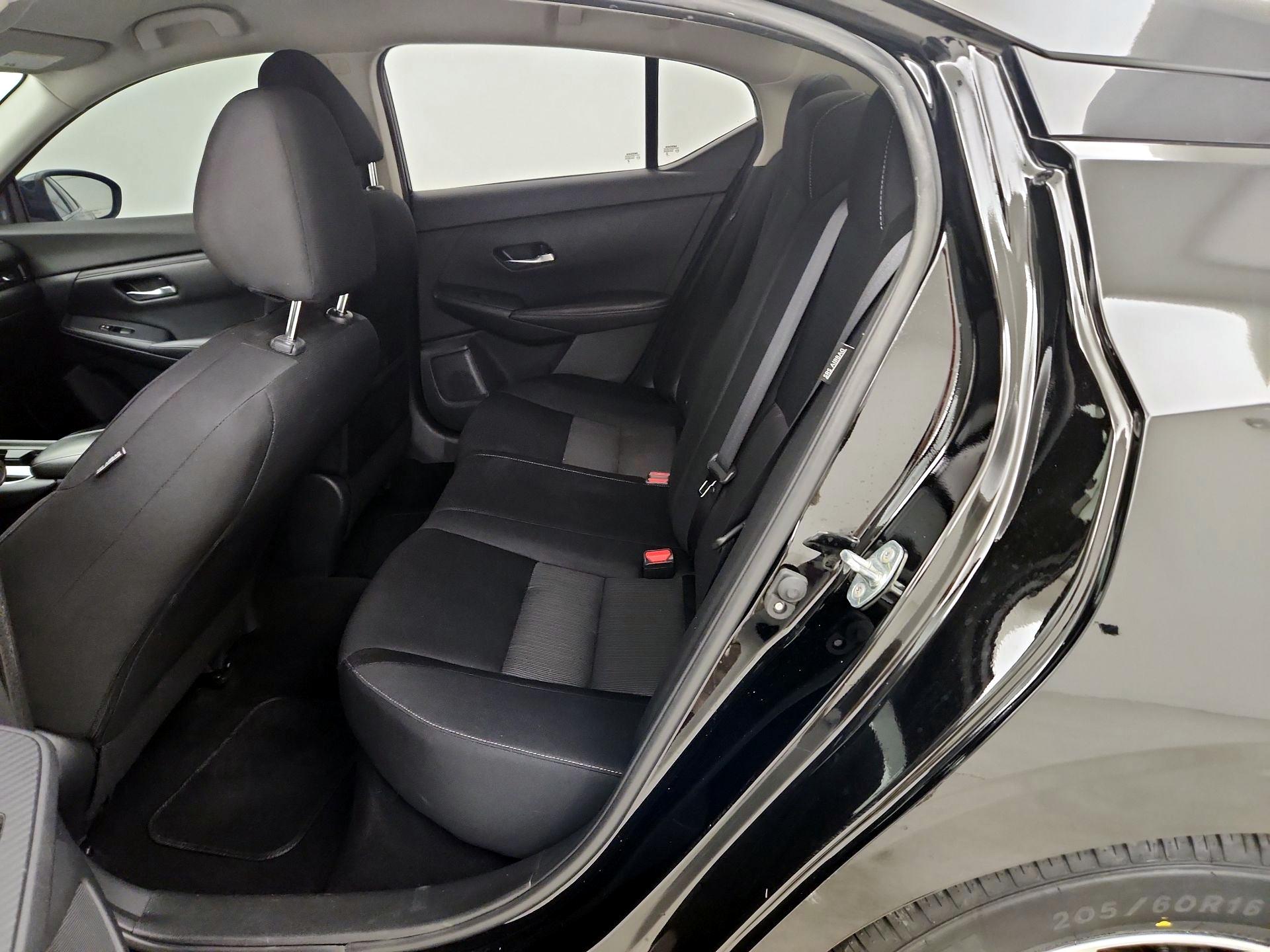 Thumbnail: 2023 Nissan Sentra - 19