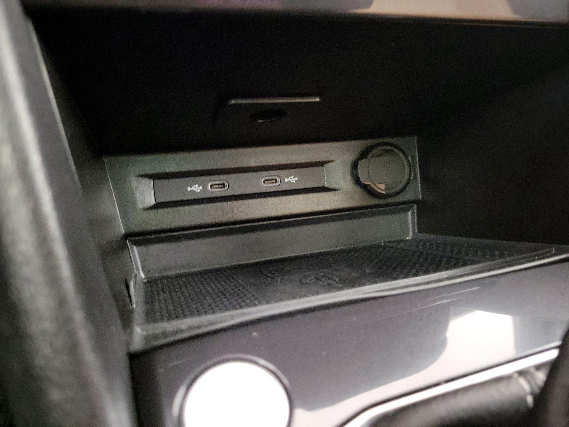 Thumbnail: 2024 Volkswagen Tiguan - 16