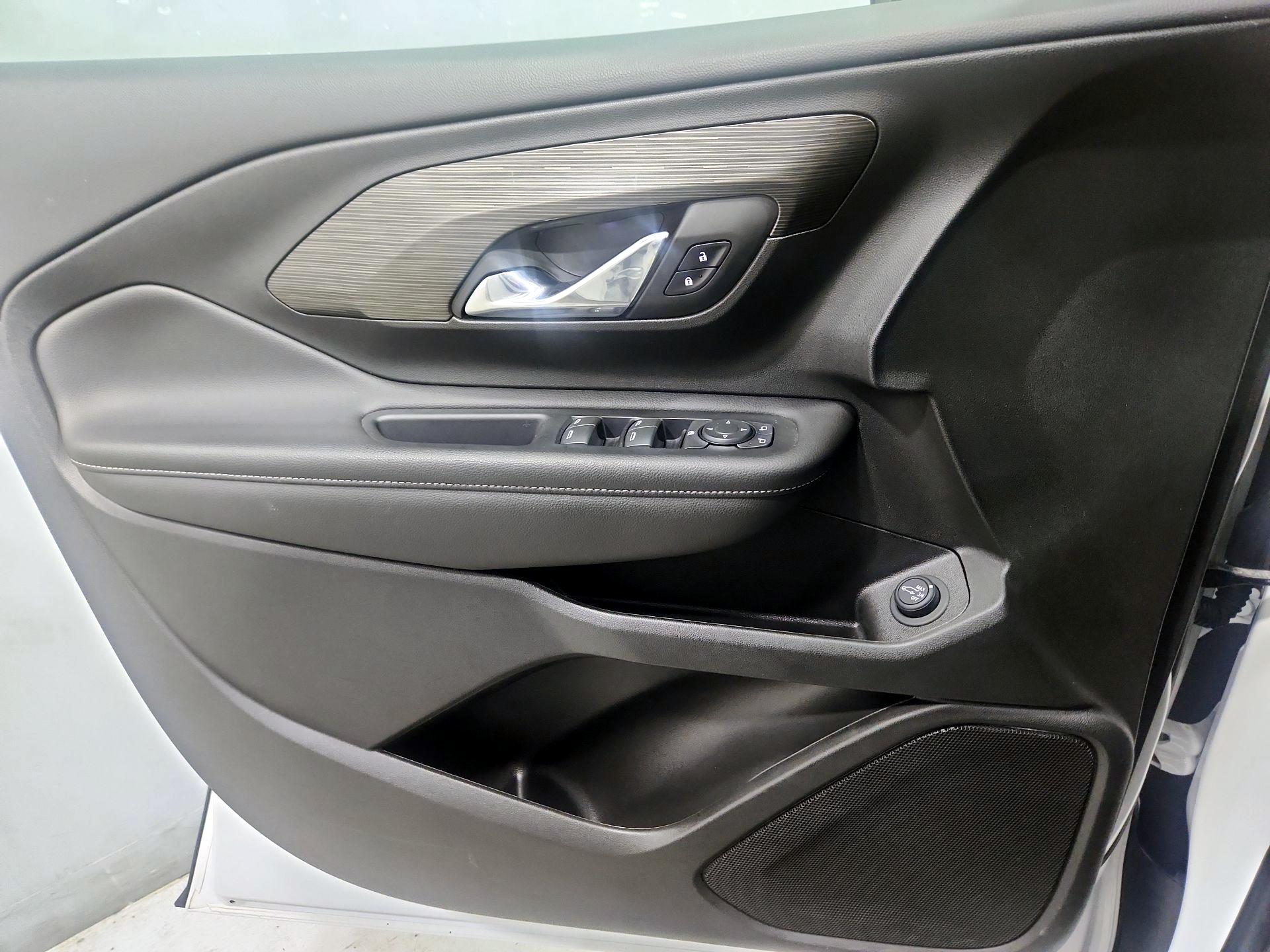 Thumbnail: 2023 GMC Terrain - 12