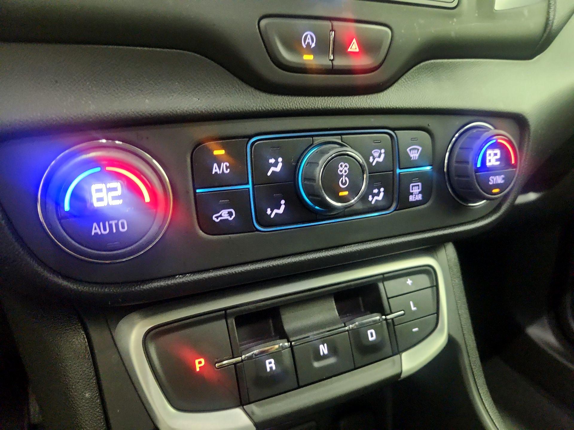 Thumbnail: 2023 GMC Terrain - 16