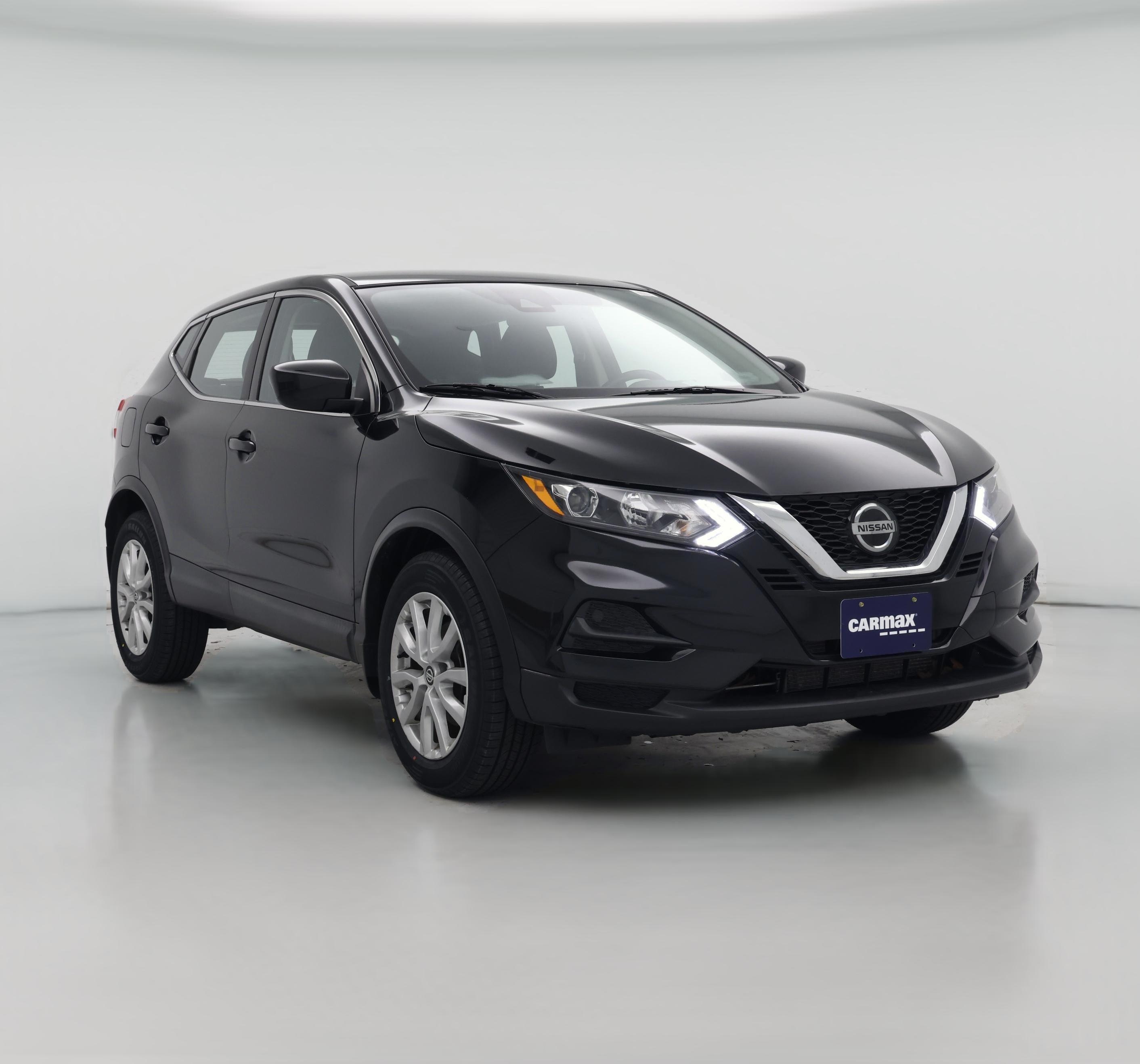 Thumbnail: 2021 Nissan Rogue Sport - 1