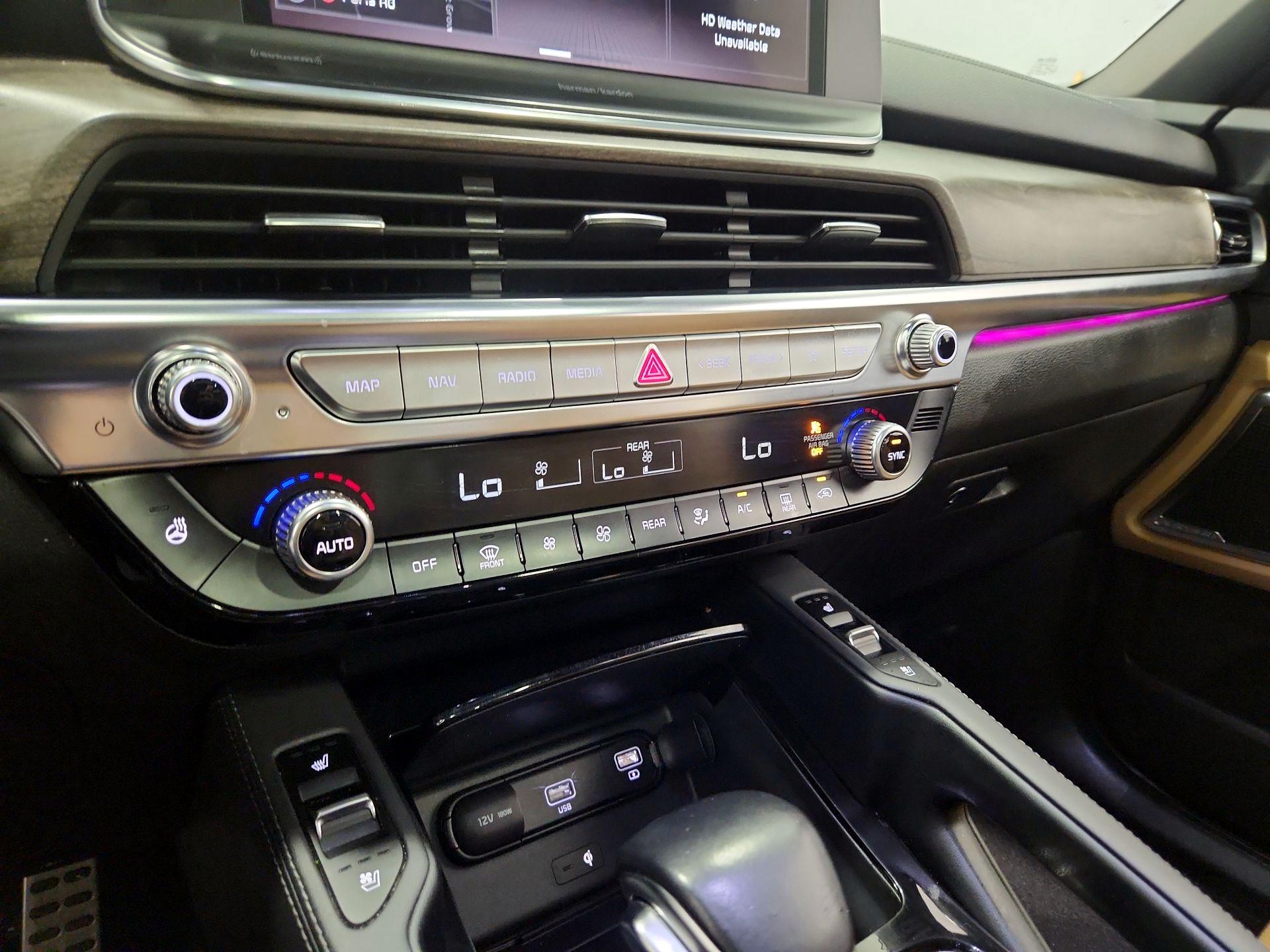 Thumbnail: 2020 Kia Telluride - 17