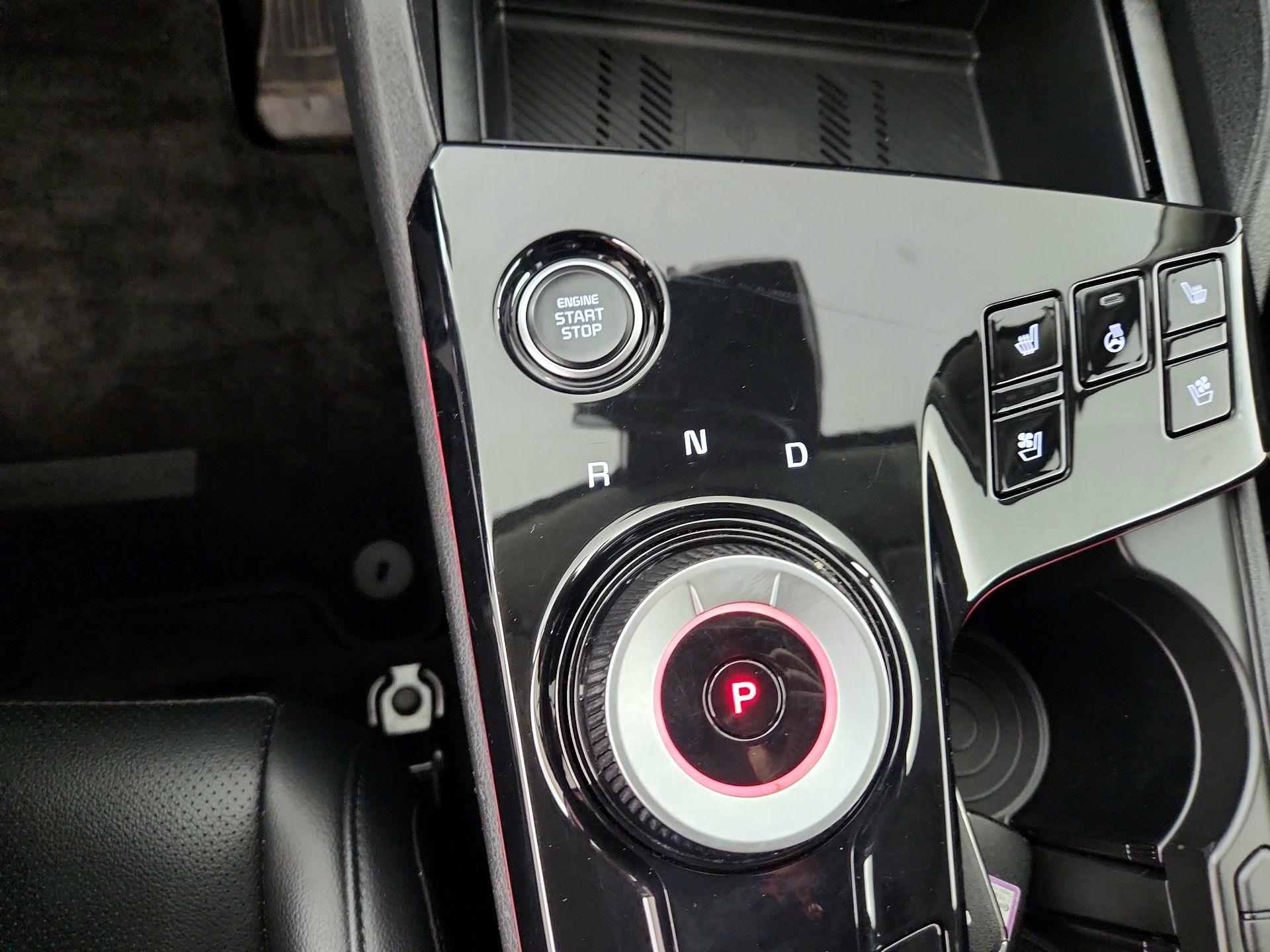 Thumbnail: 2023 Kia Sportage - 14