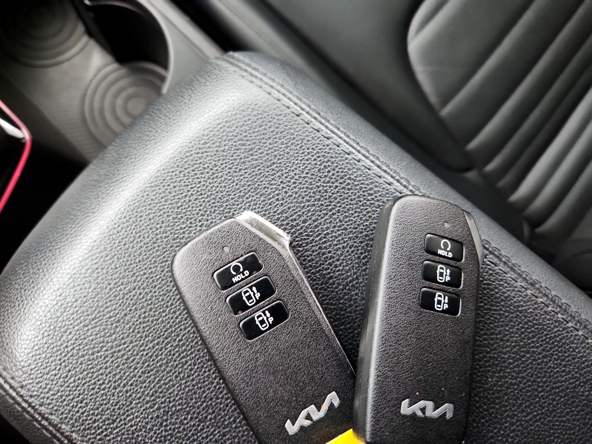 Thumbnail: 2023 Kia Sportage - 19