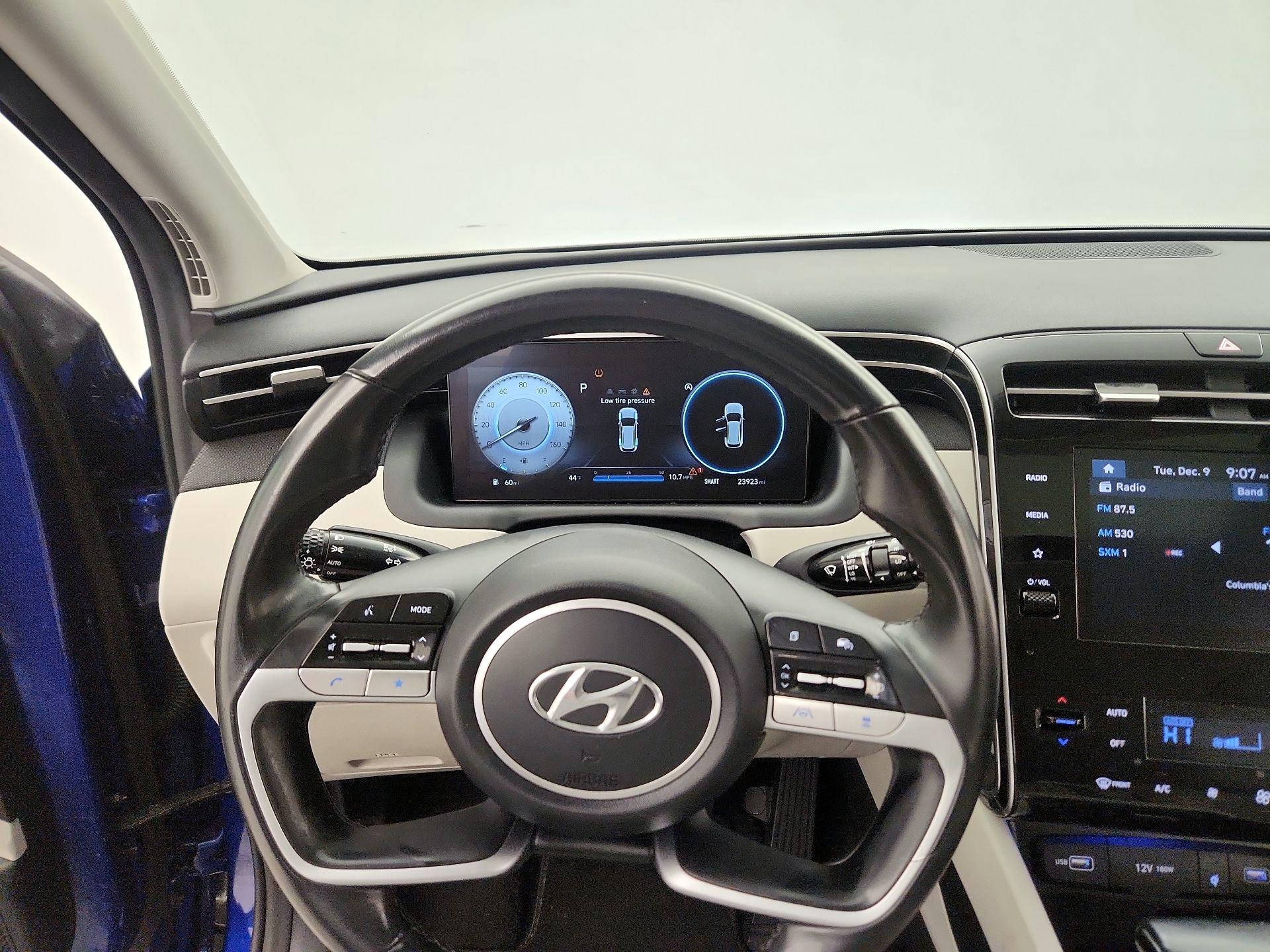 Thumbnail: 2023 Hyundai Tucson - 10