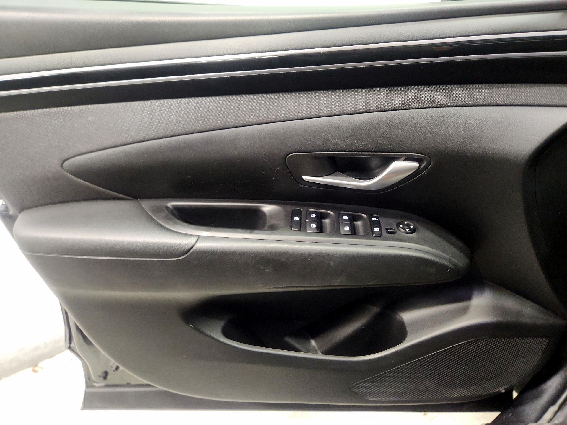 Thumbnail: 2023 Hyundai Tucson - 12