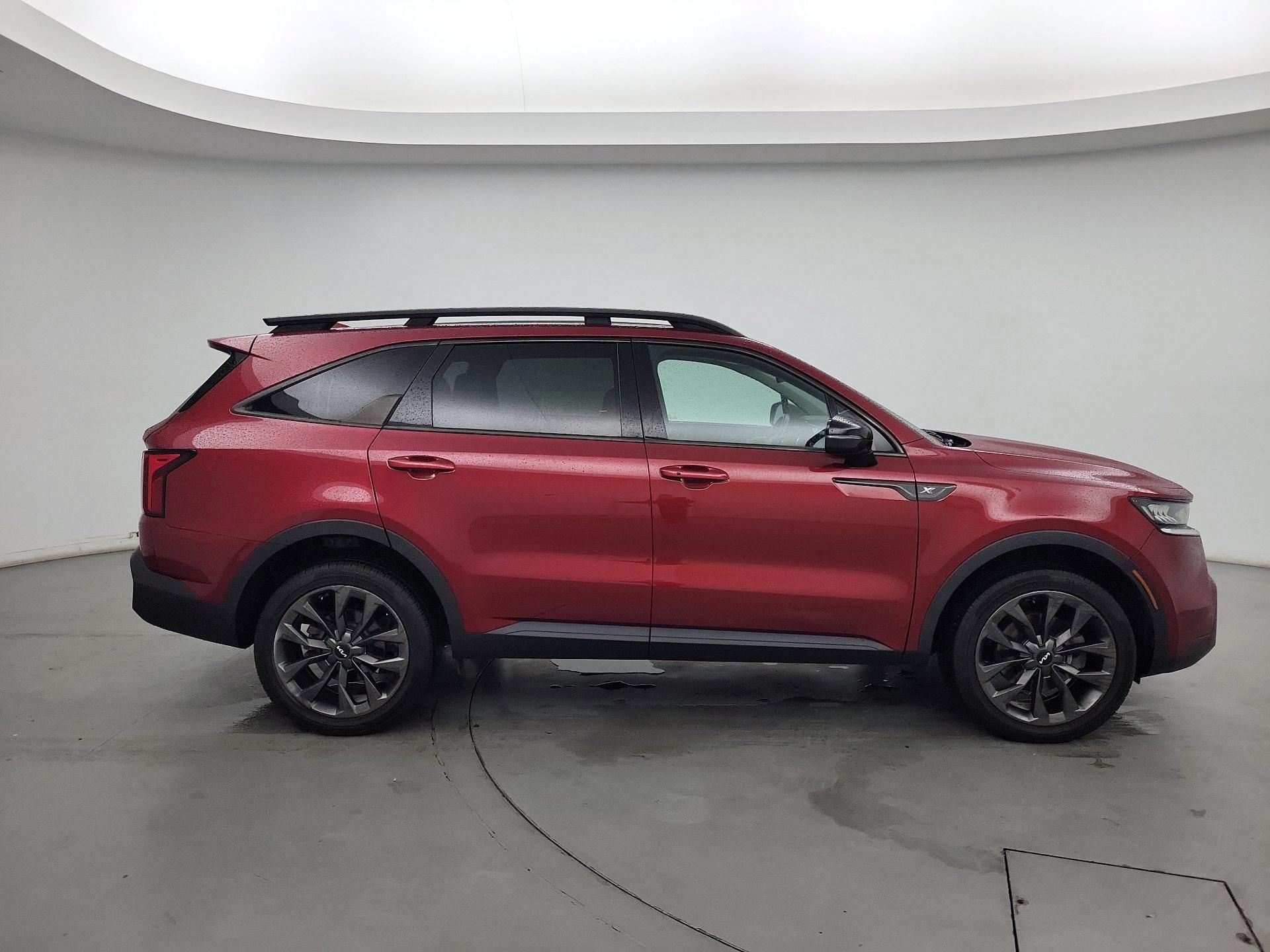 Thumbnail: 2022 Kia Sorento - 4