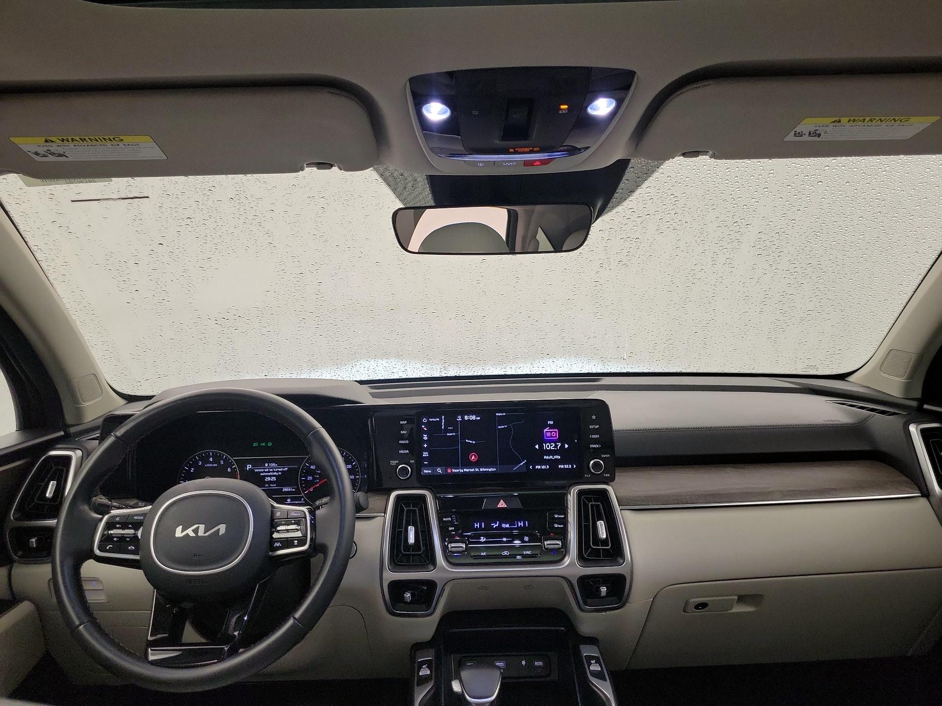 Thumbnail: 2022 Kia Sorento - 8