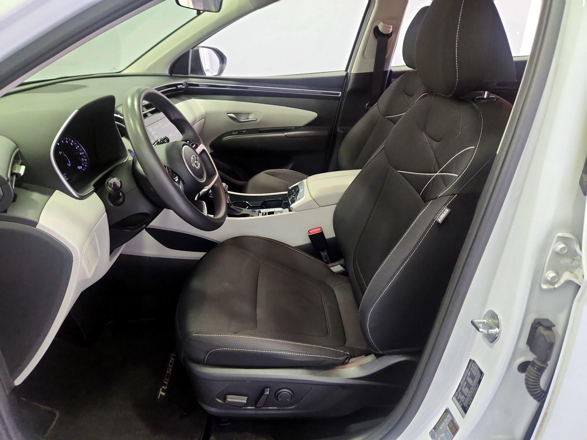 Thumbnail: 2022 Hyundai Tucson - 11