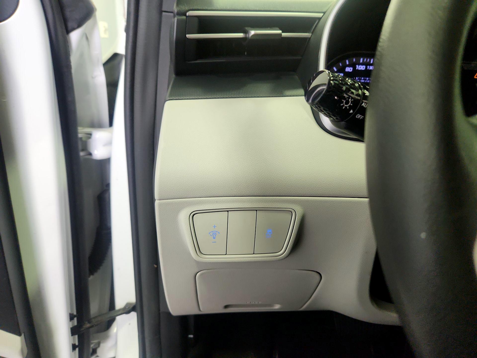 Thumbnail: 2022 Hyundai Tucson - 13