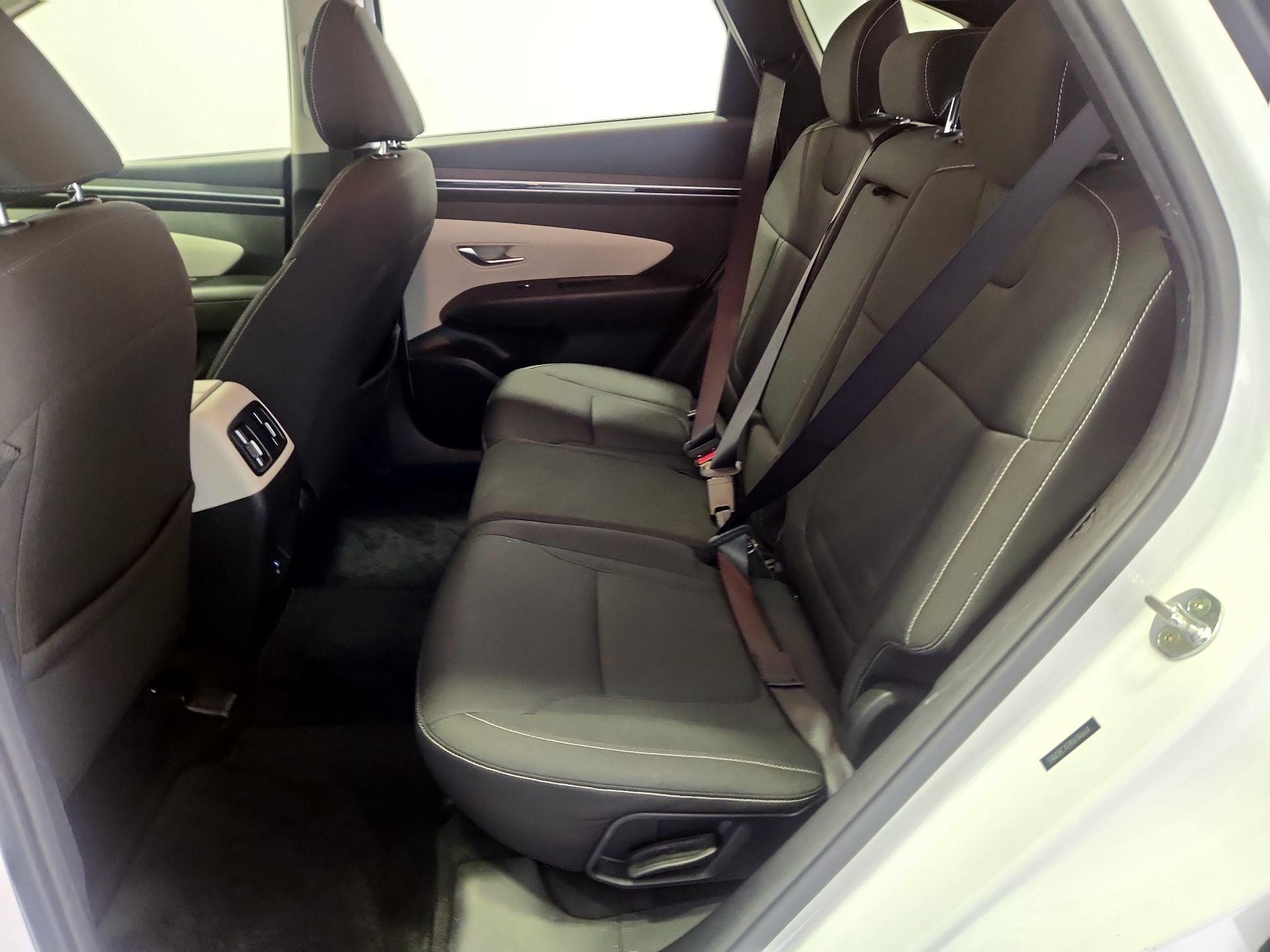 Thumbnail: 2022 Hyundai Tucson - 19