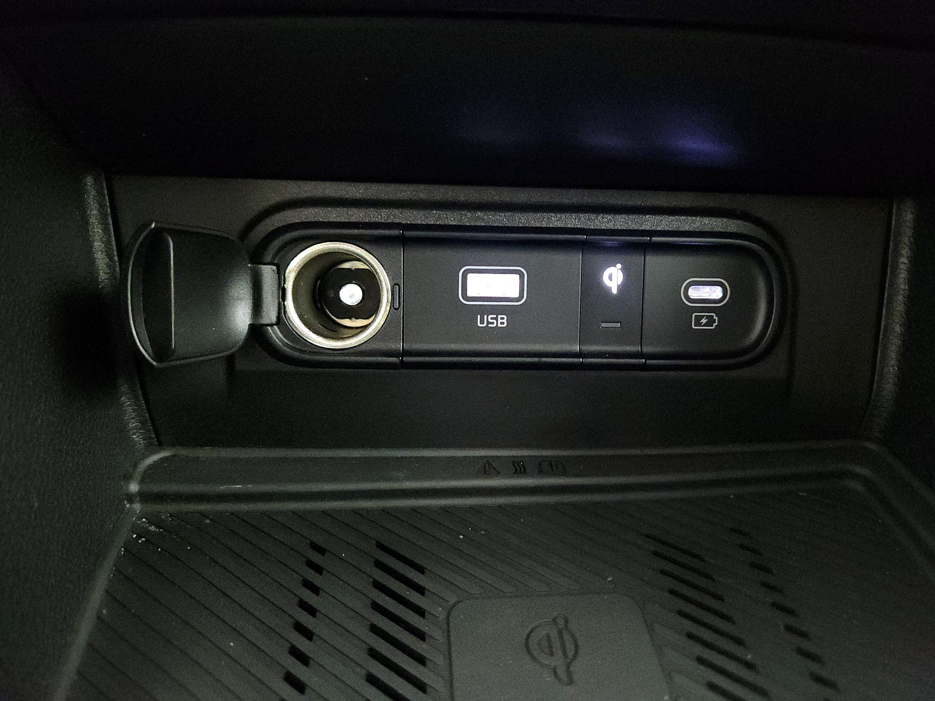 Thumbnail: 2024 Kia Sportage - 18