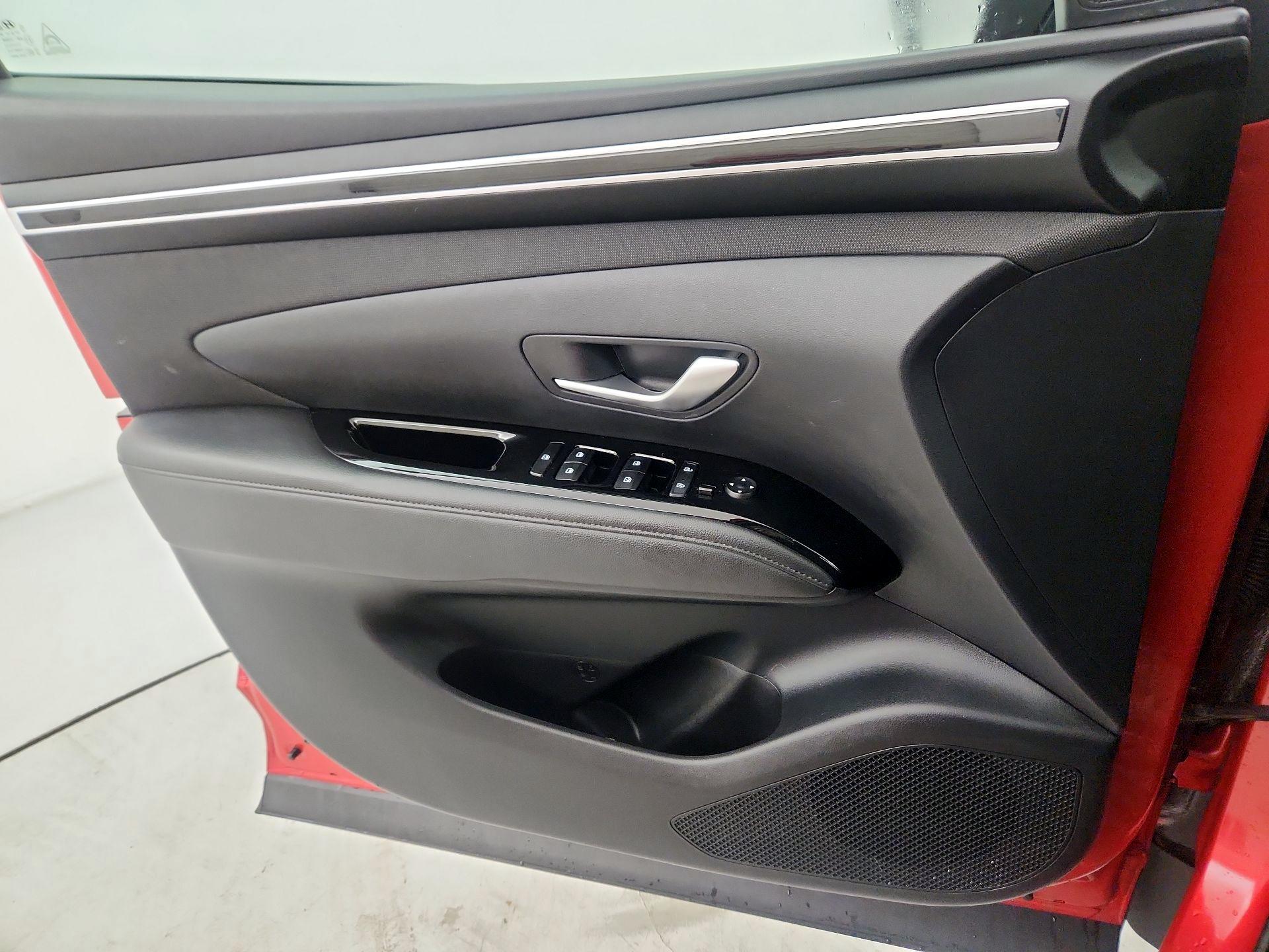 Thumbnail: 2022 Hyundai Tucson - 12