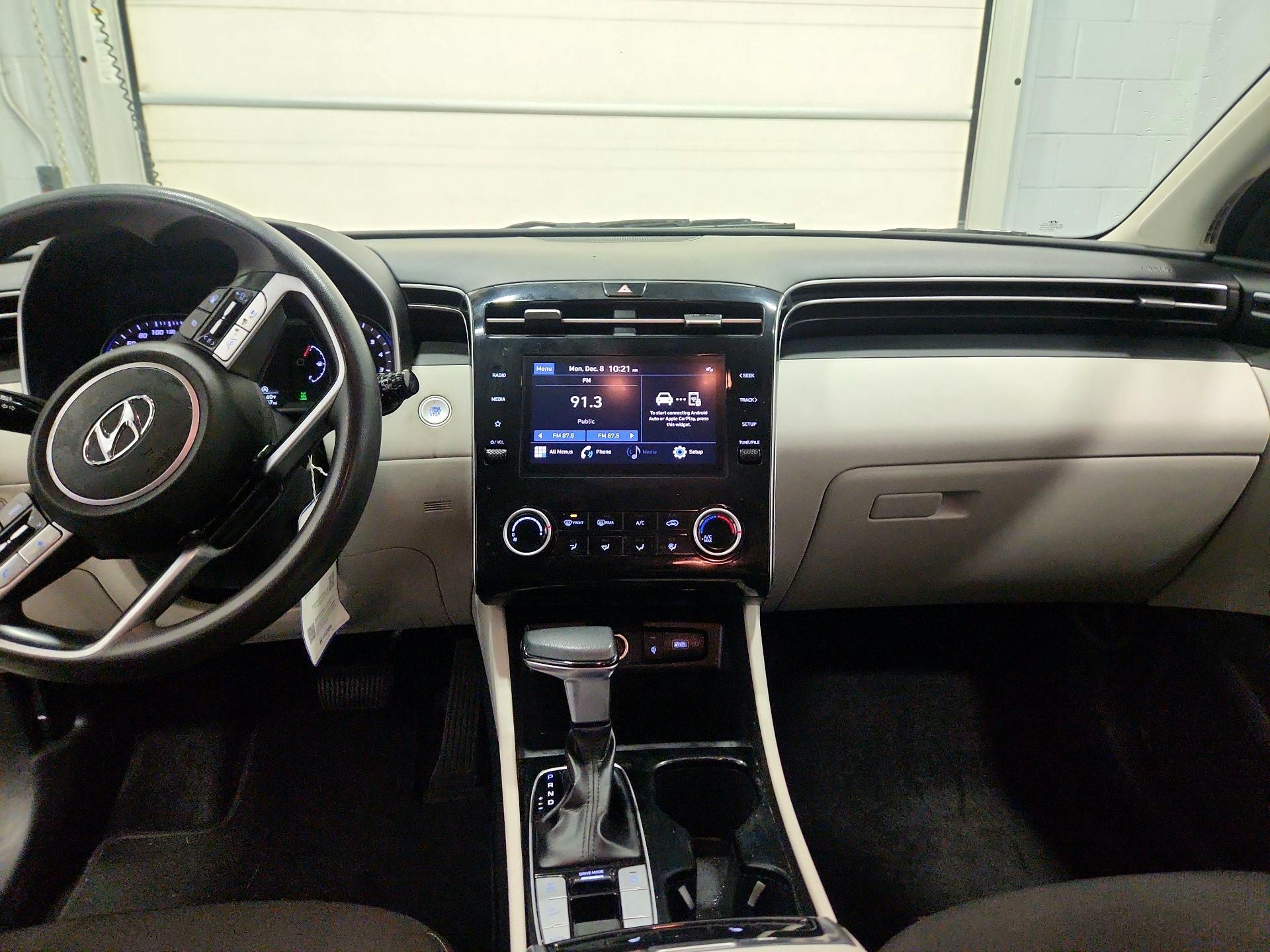 Thumbnail: 2023 Hyundai Tucson - 9