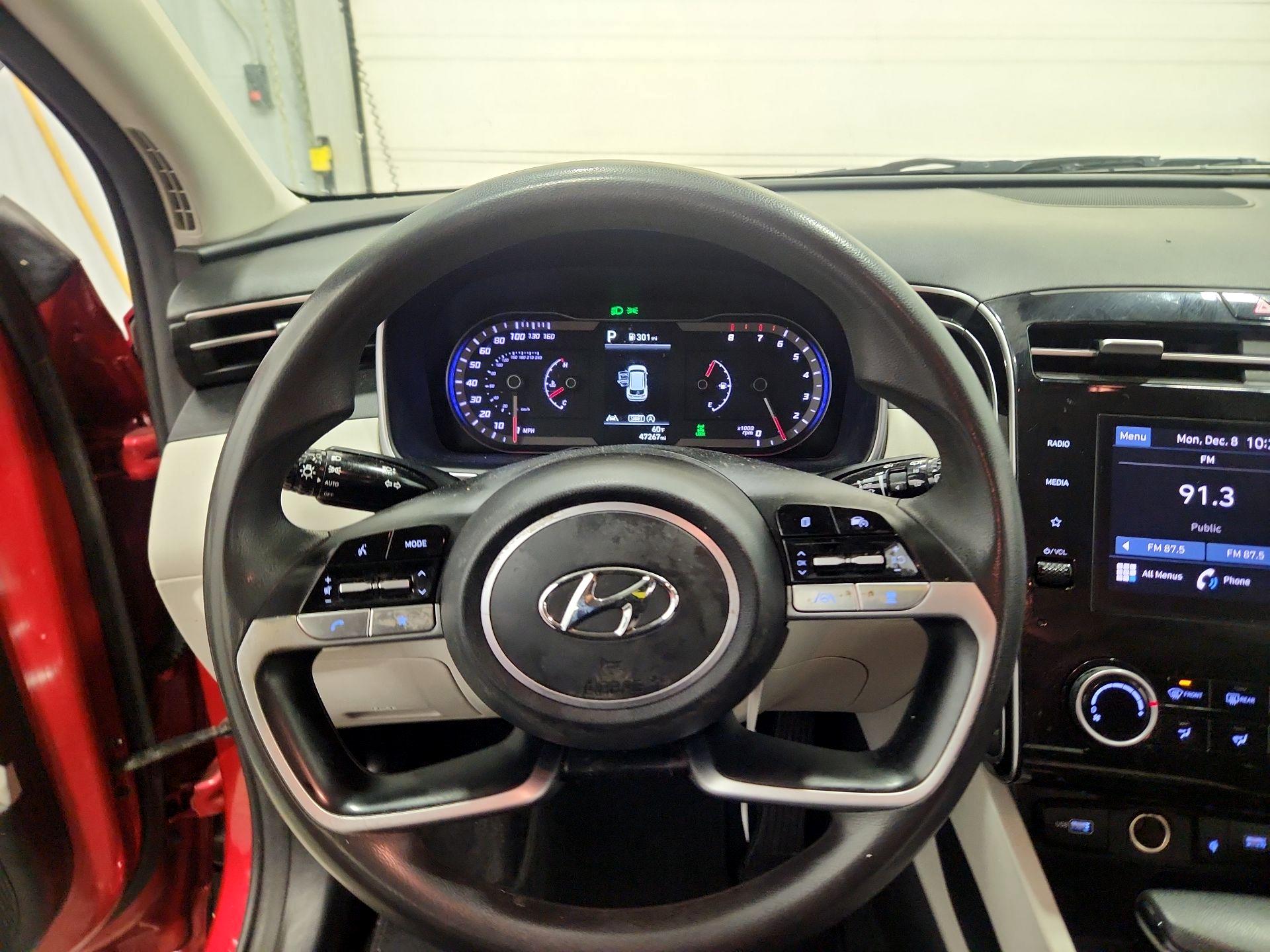 Thumbnail: 2023 Hyundai Tucson - 10