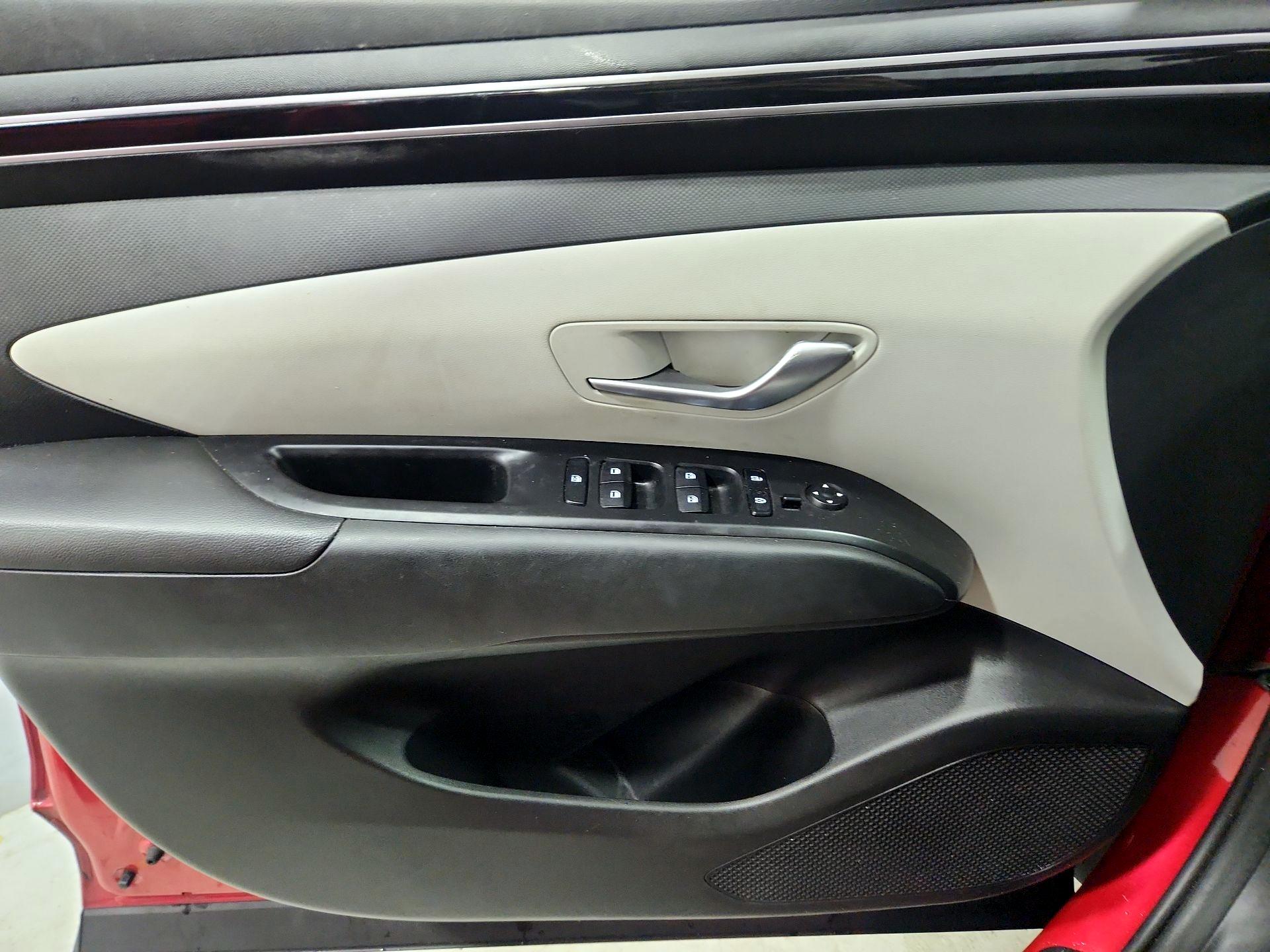 Thumbnail: 2023 Hyundai Tucson - 12