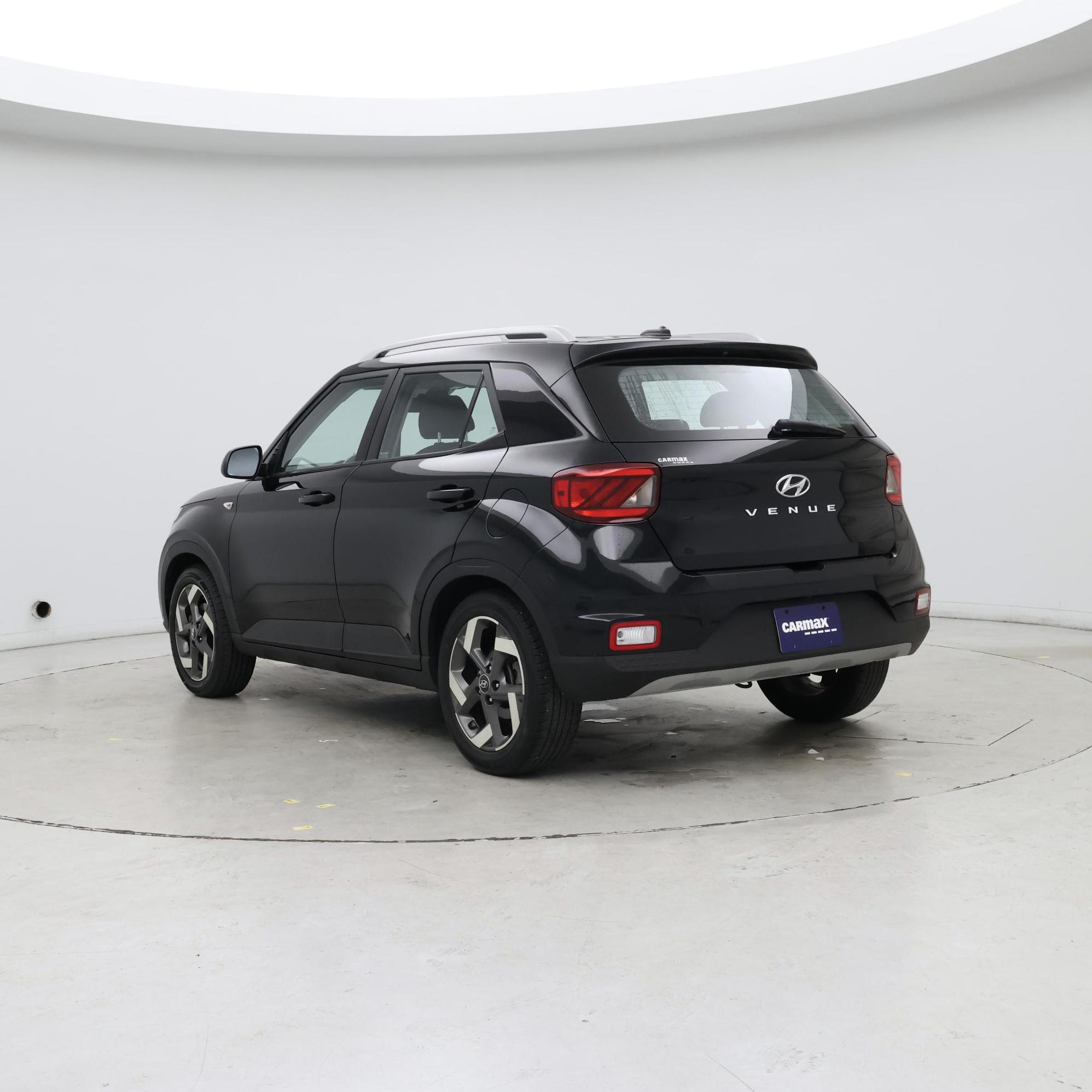 Thumbnail: 2023 Hyundai Venue - 2