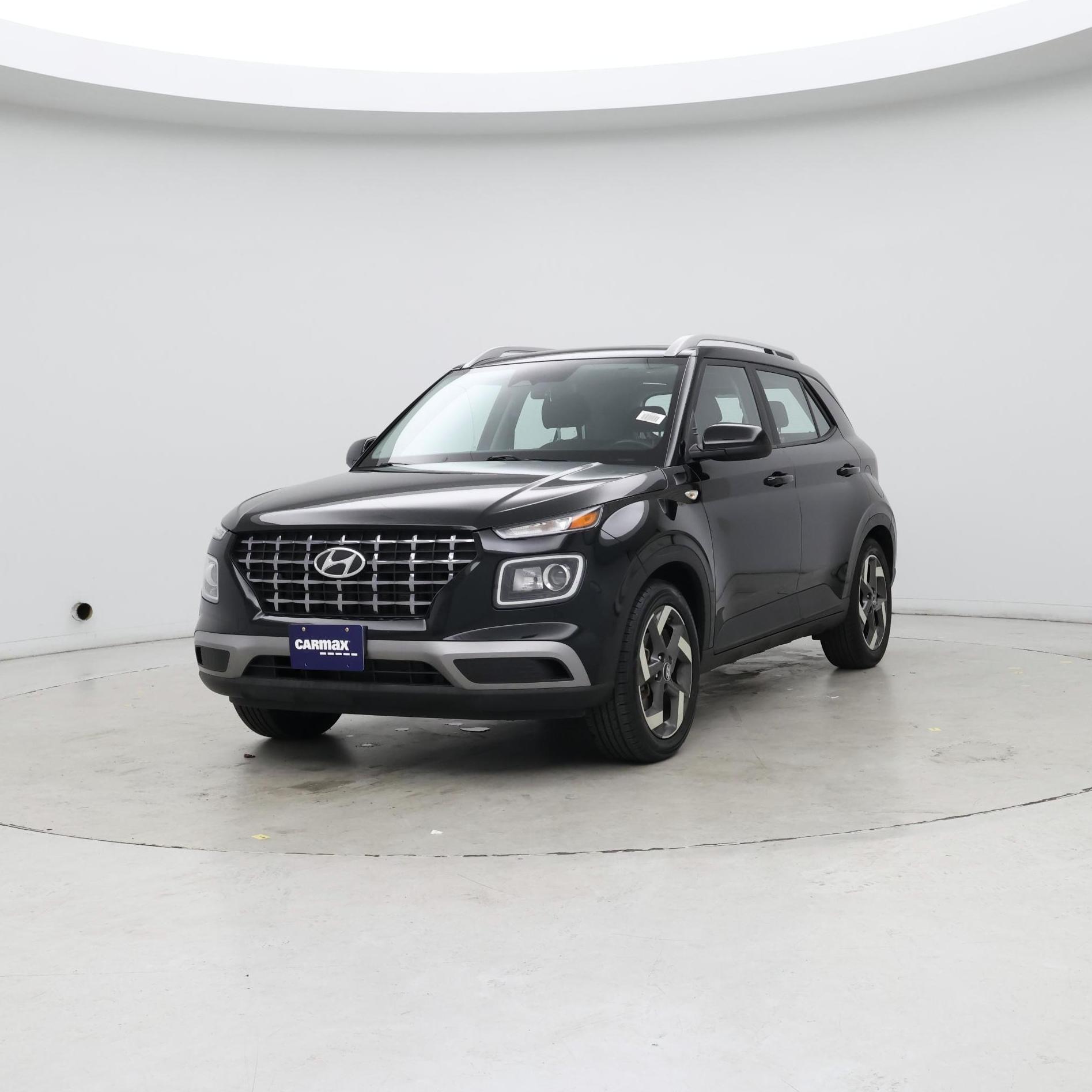 Thumbnail: 2023 Hyundai Venue - 4