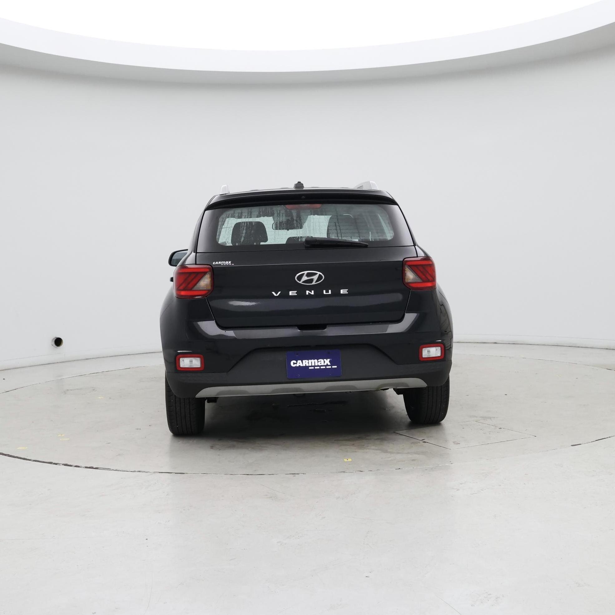 Thumbnail: 2023 Hyundai Venue - 6