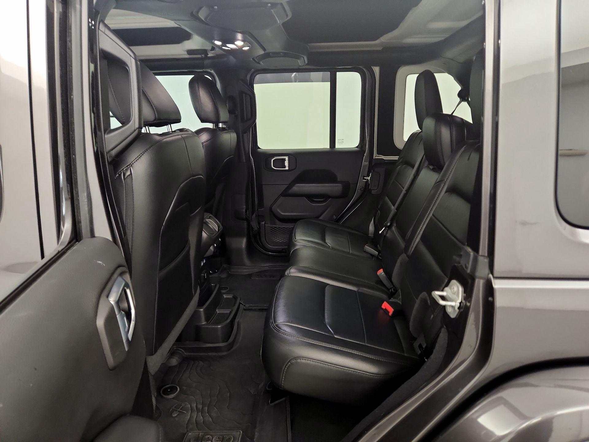 Thumbnail: 2022 Jeep Wrangler - 18