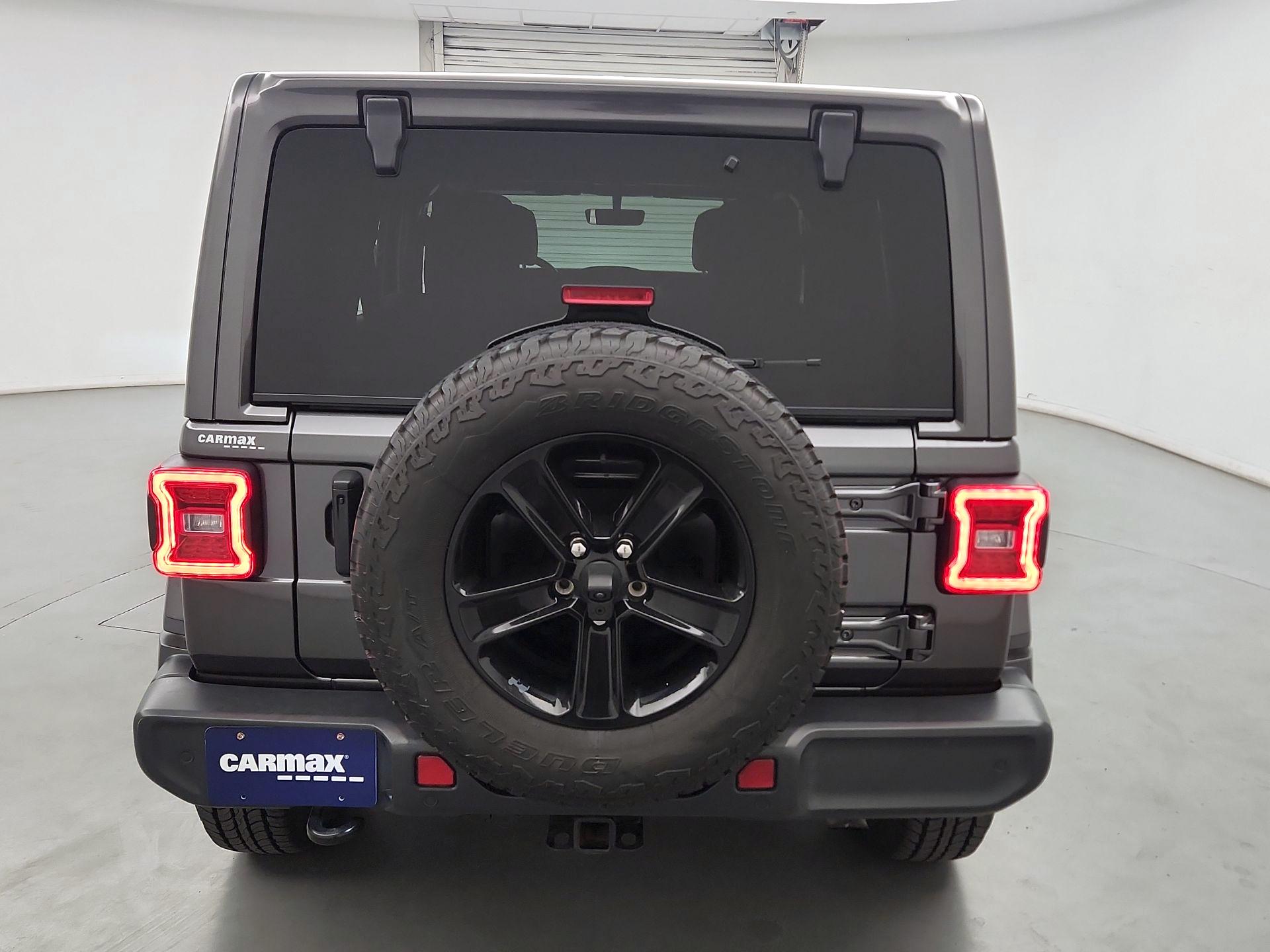 Thumbnail: 2022 Jeep Wrangler - 6