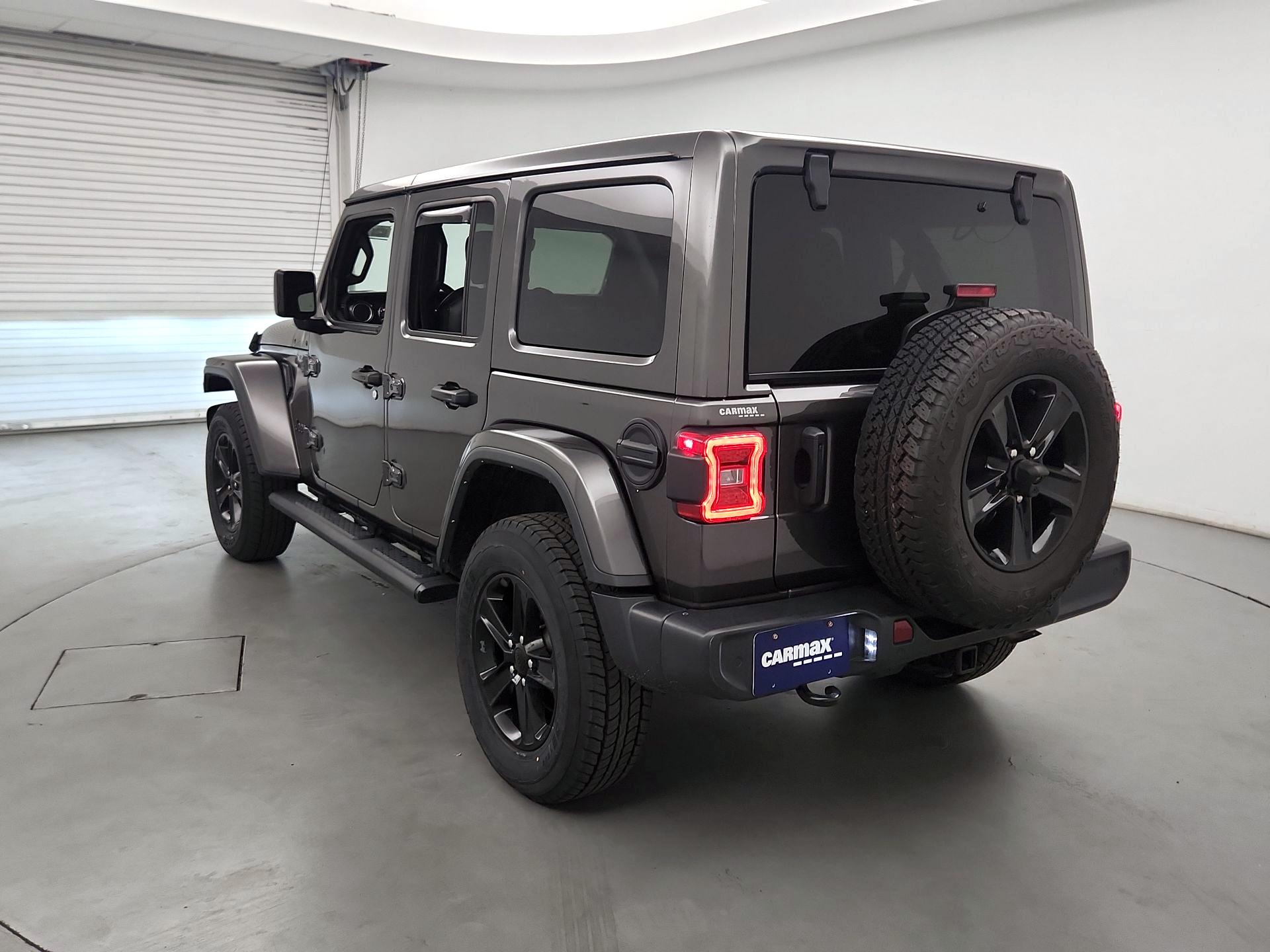 Thumbnail: 2022 Jeep Wrangler - 7