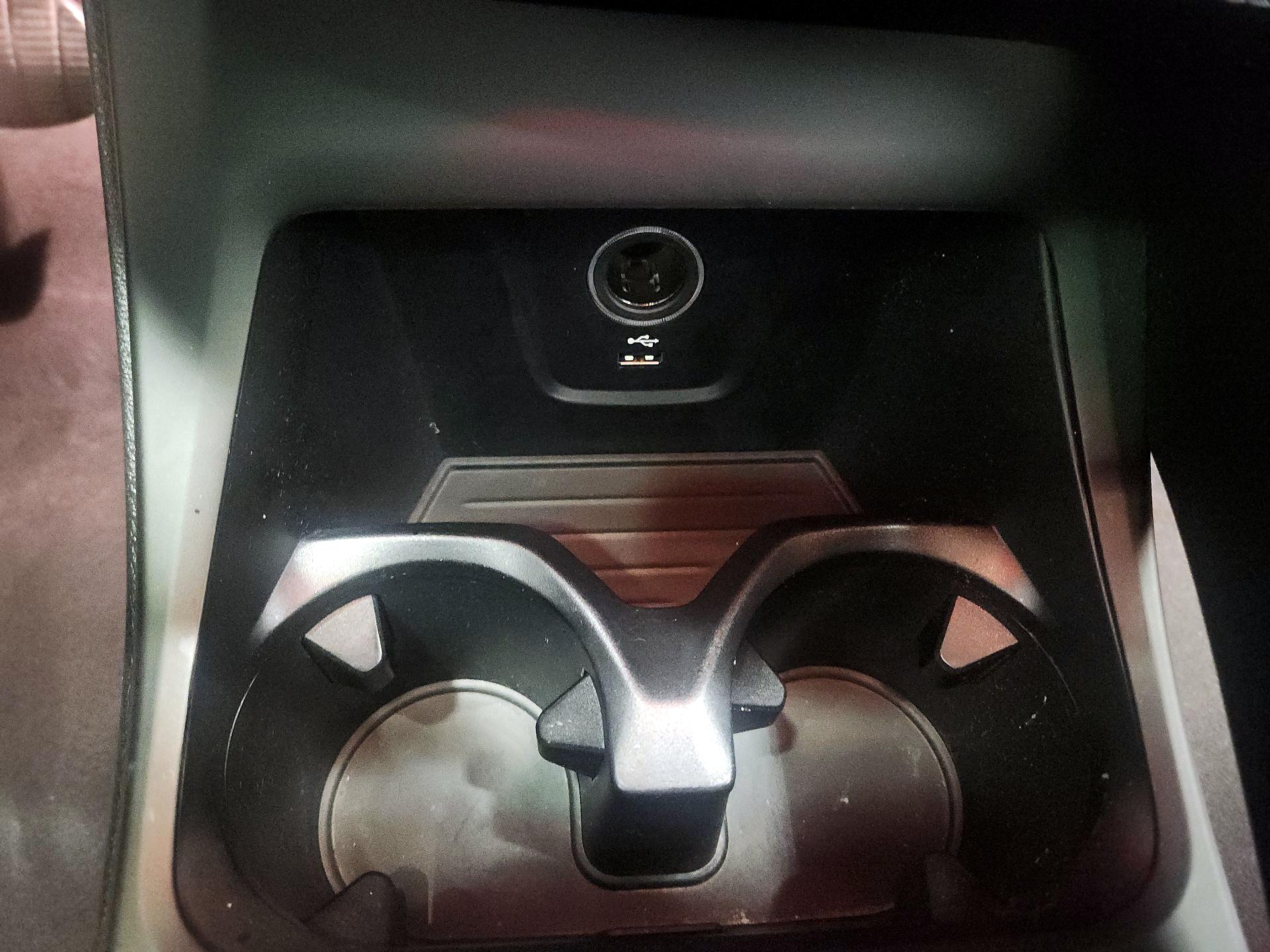 Thumbnail: 2022 BMW X1 - 19