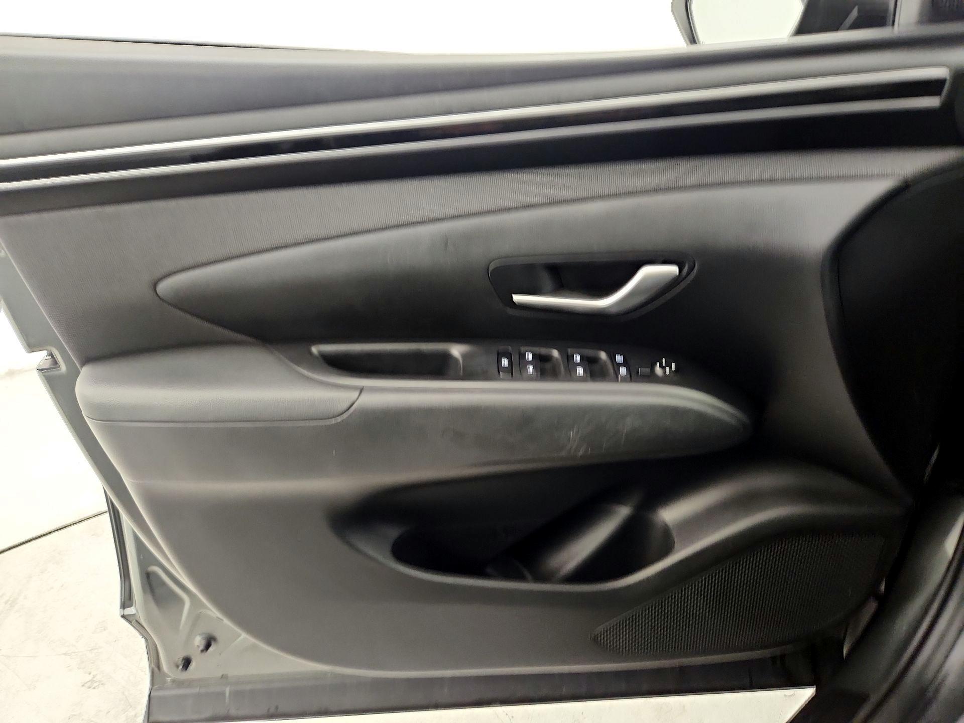 Thumbnail: 2023 Hyundai Tucson - 12