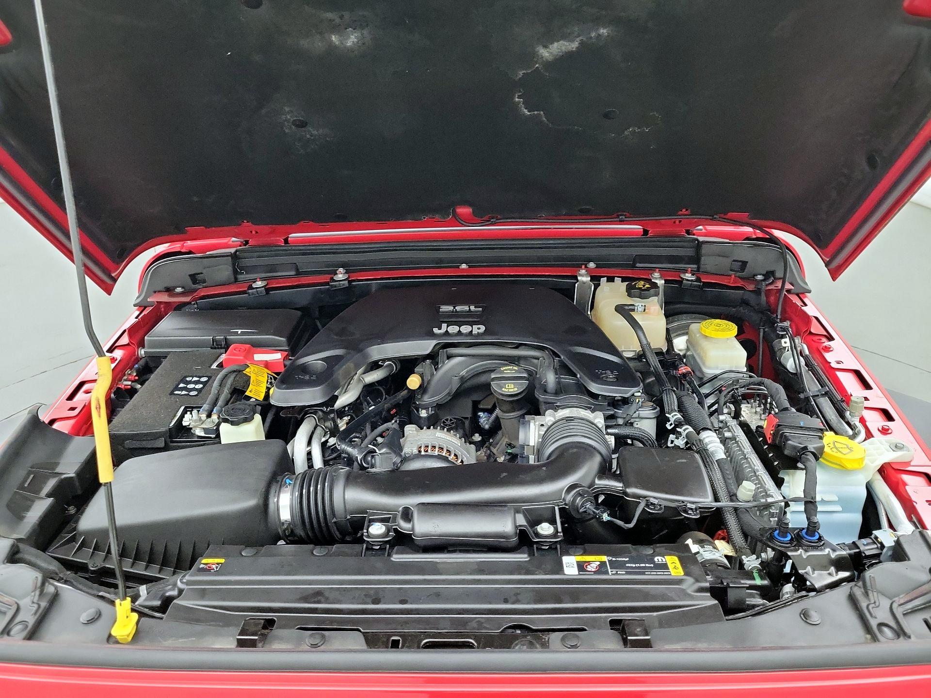 Thumbnail: 2021 Jeep Wrangler - 20