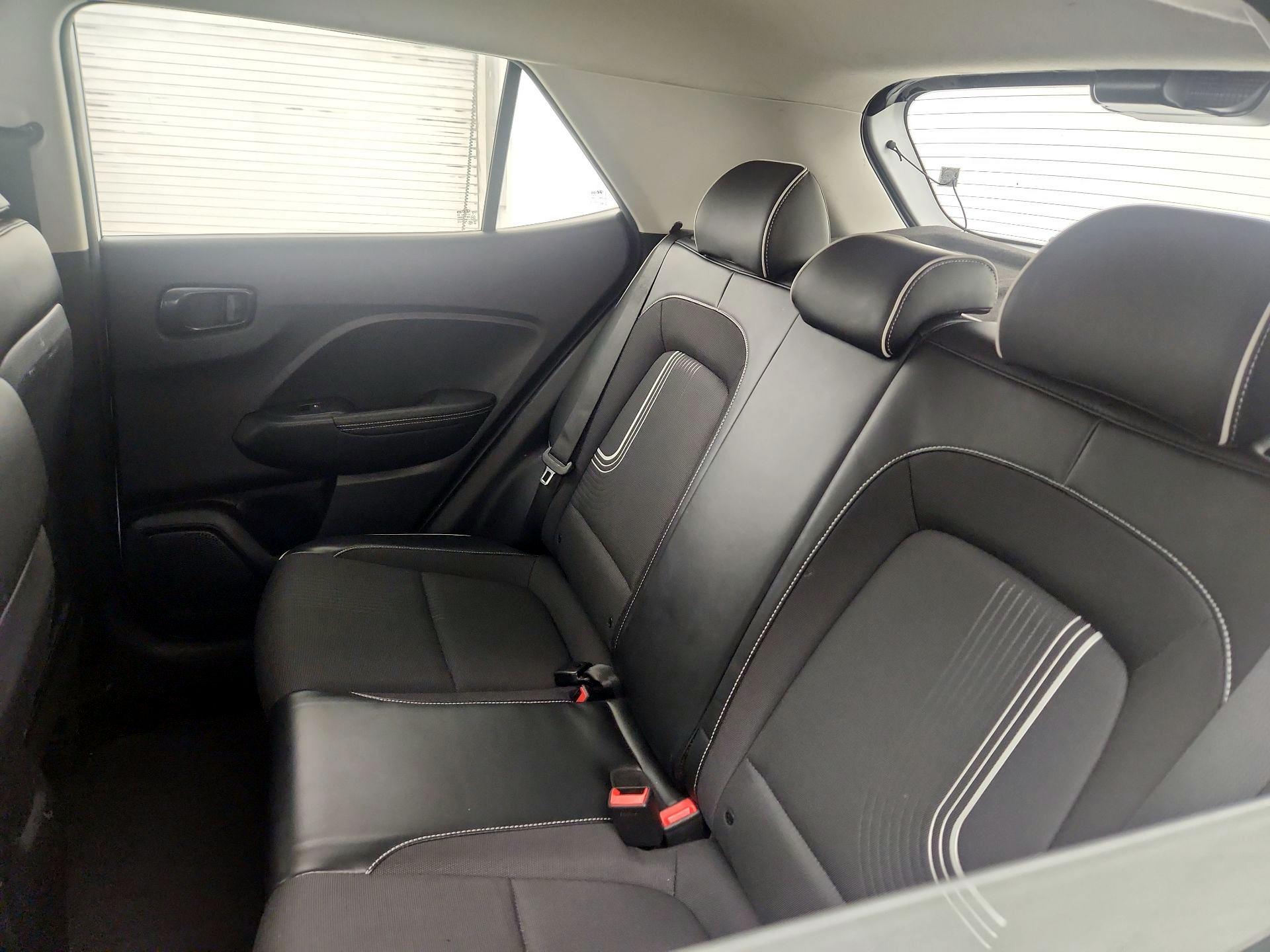 Thumbnail: 2022 Hyundai Venue - 19