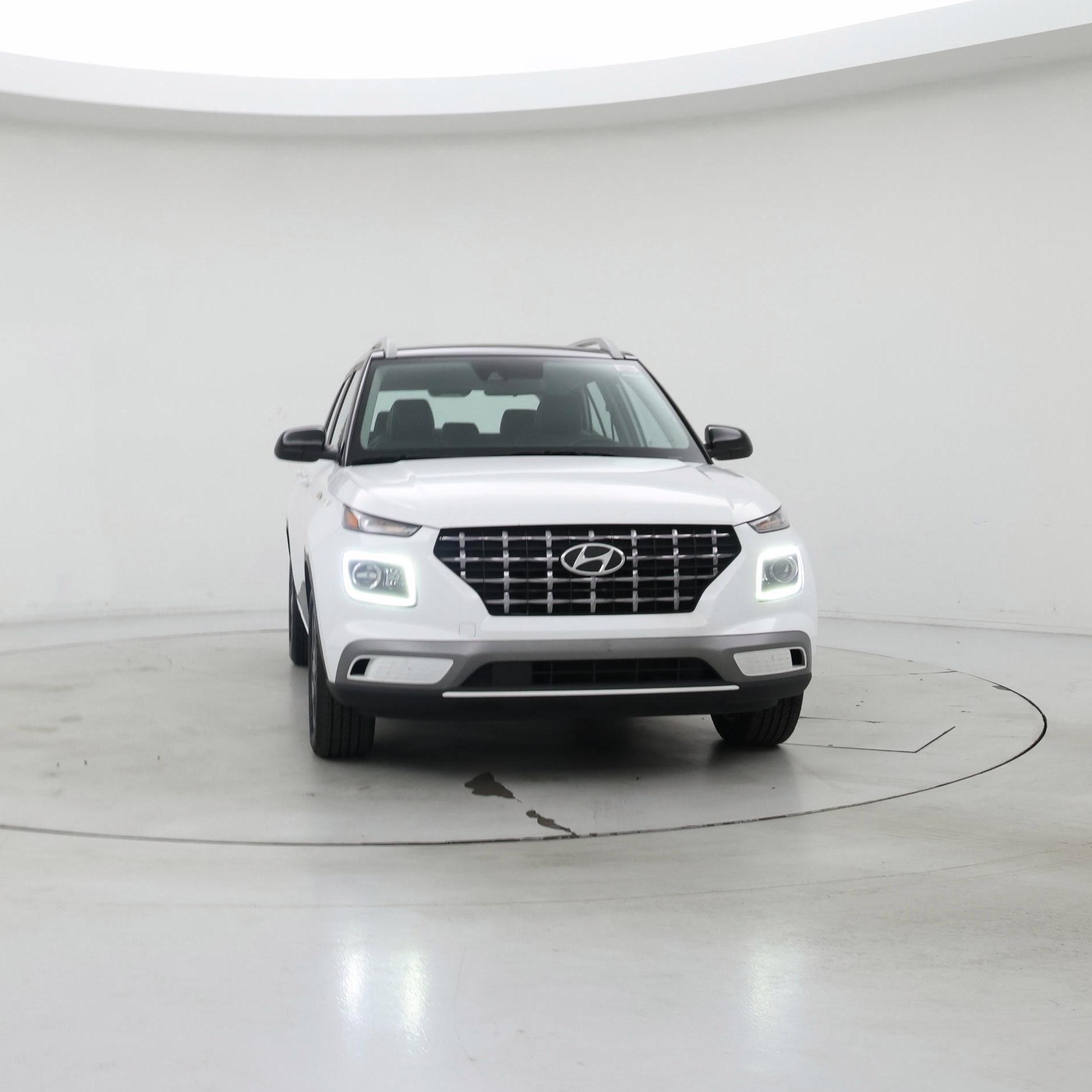 Thumbnail: 2022 Hyundai Venue - 5