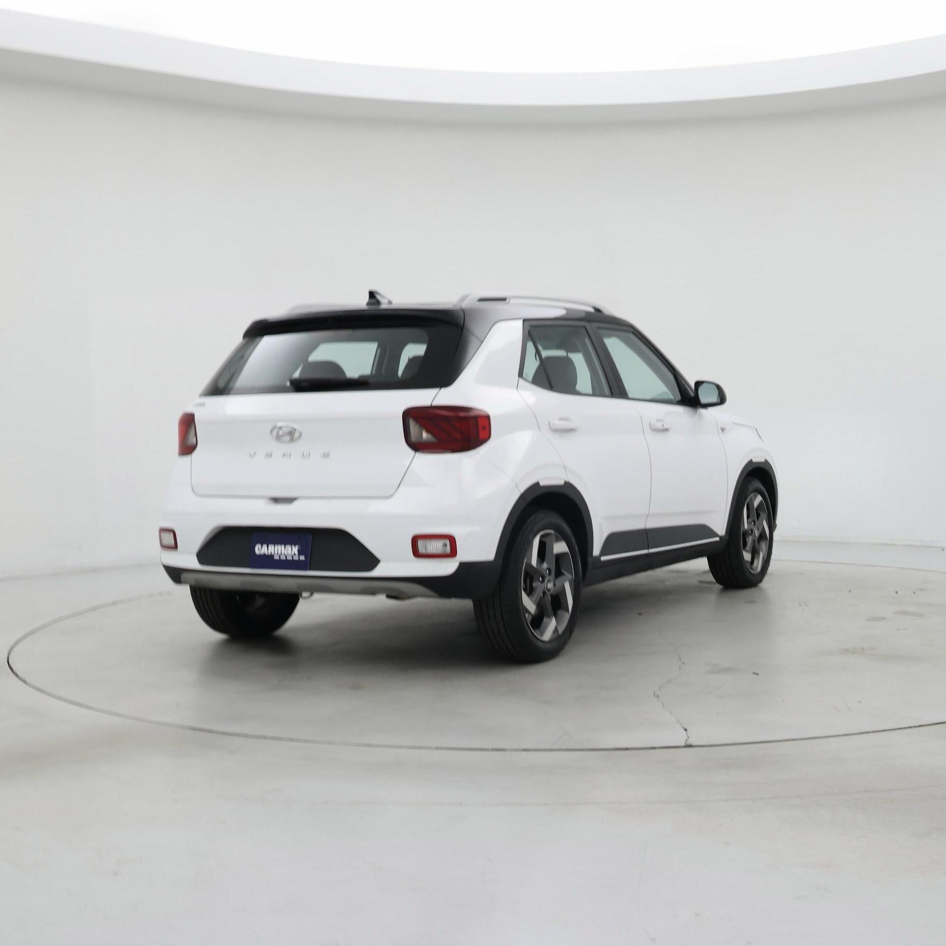 Thumbnail: 2022 Hyundai Venue - 8