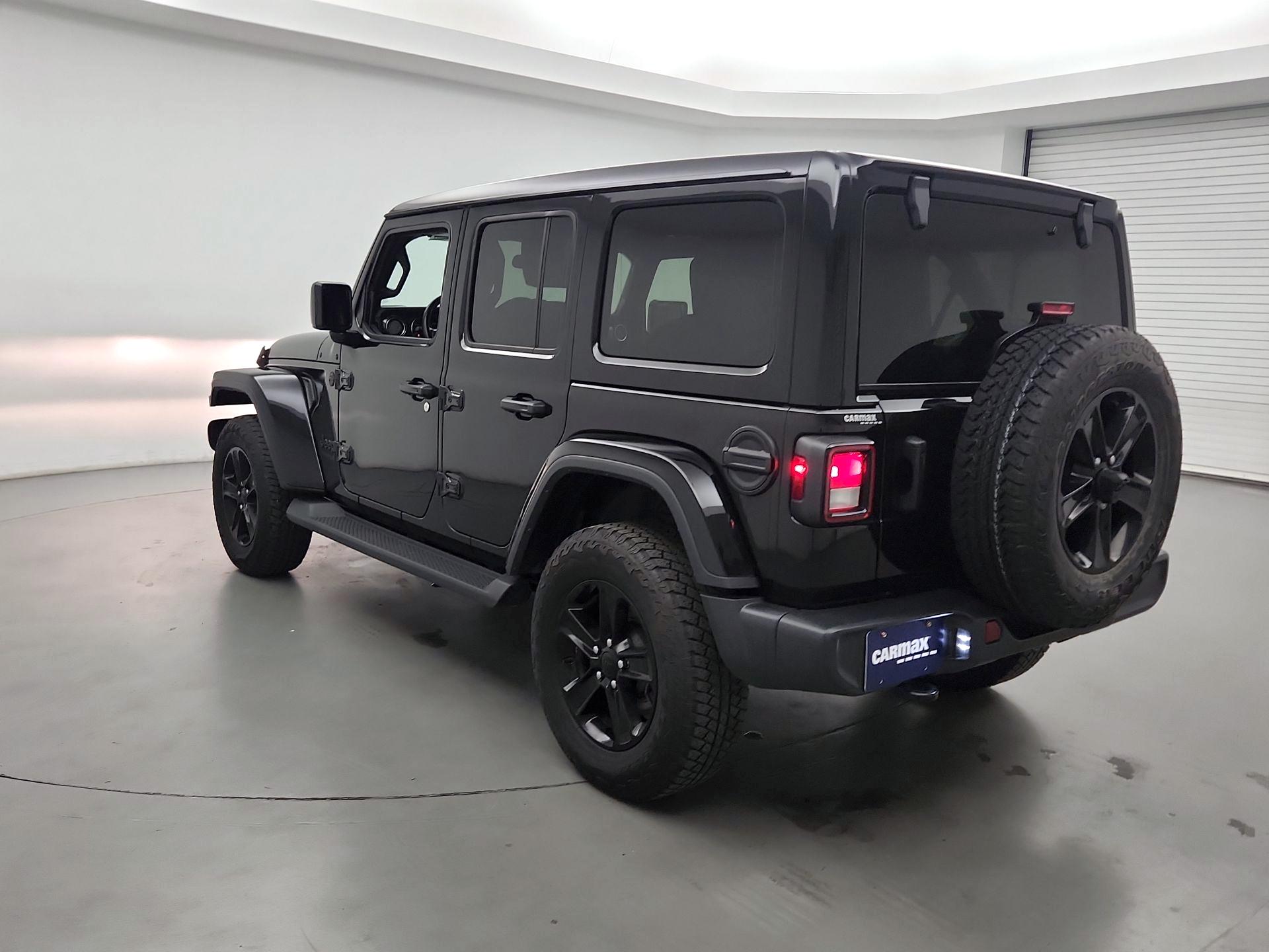 Thumbnail: 2021 Jeep Wrangler - 7