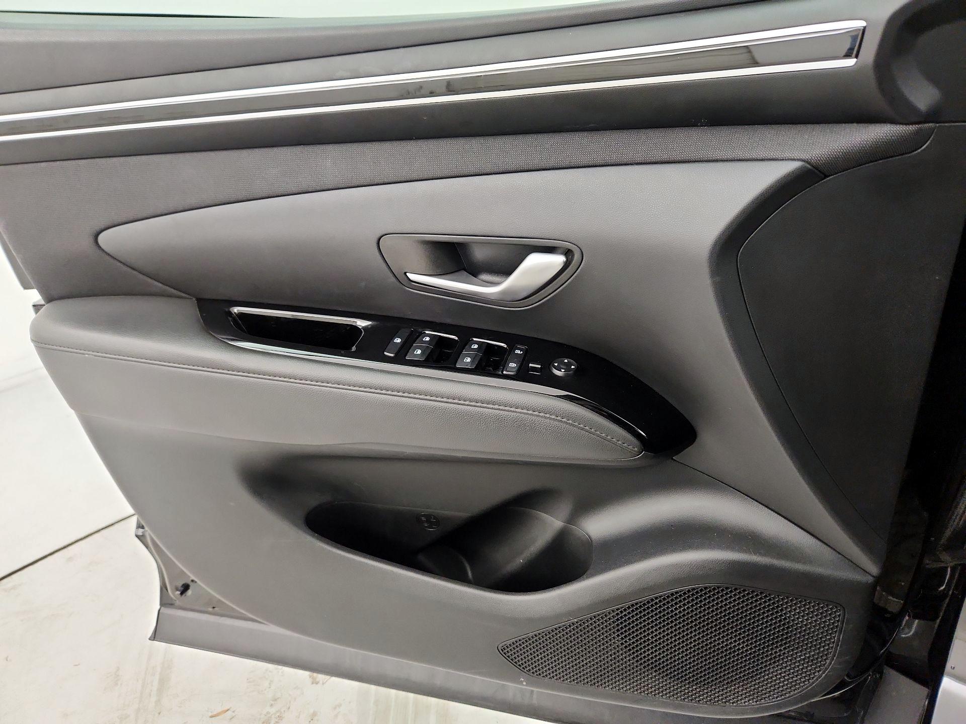 Thumbnail: 2022 Hyundai Tucson - 12