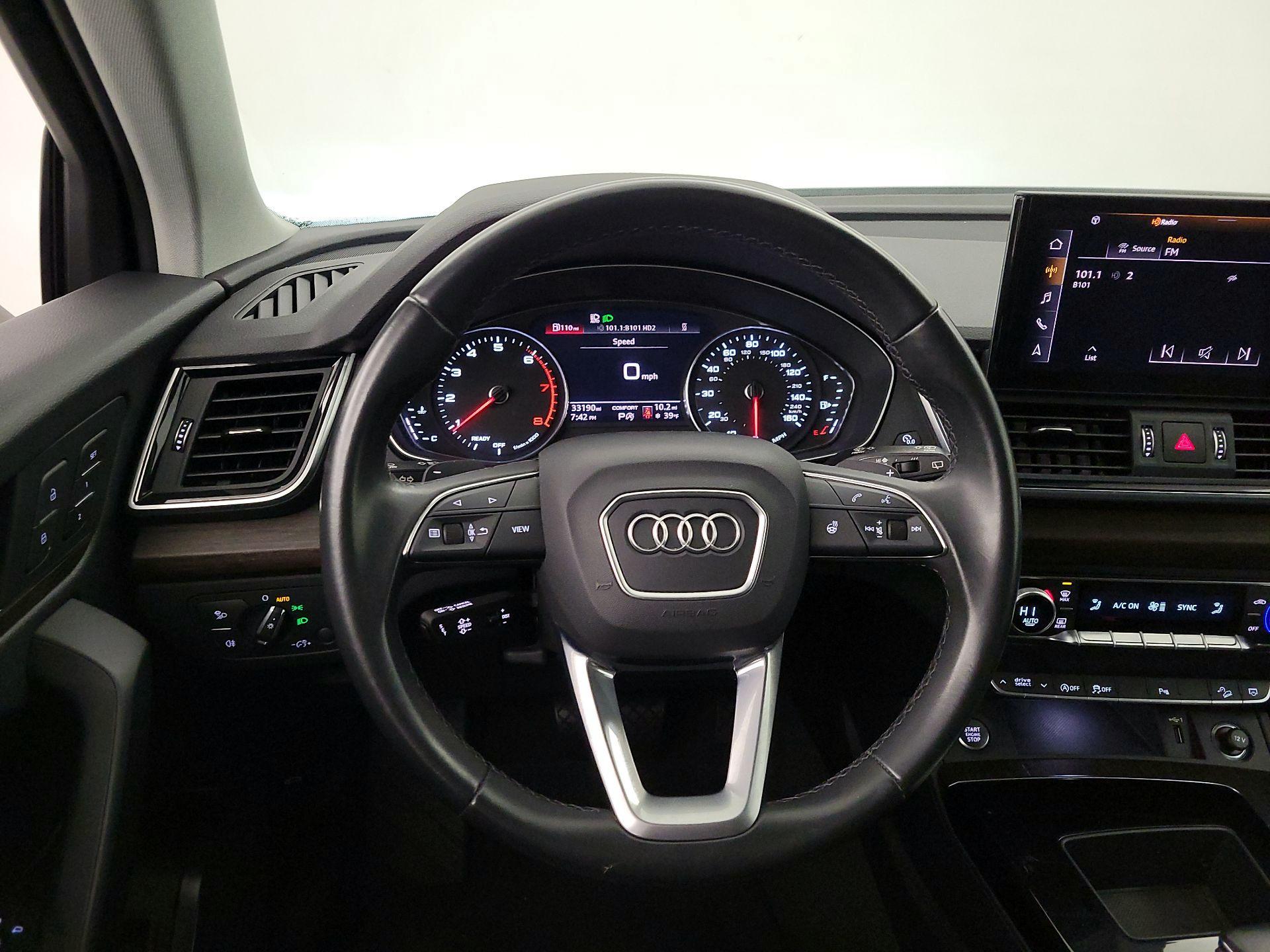 Thumbnail: 2023 Audi Q5 - 10