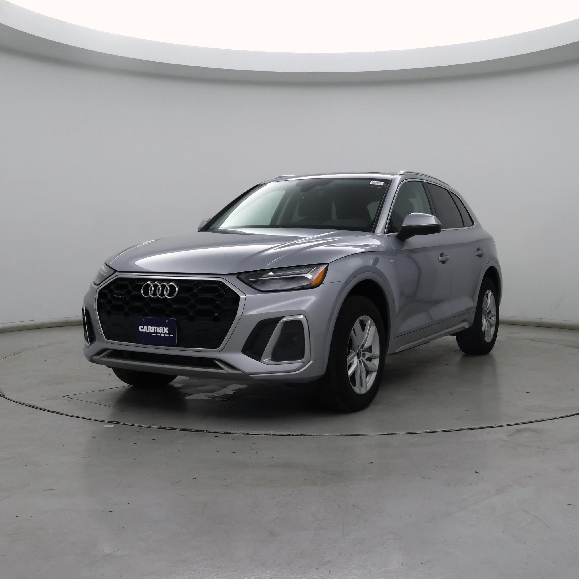 Thumbnail: 2023 Audi Q5 - 4