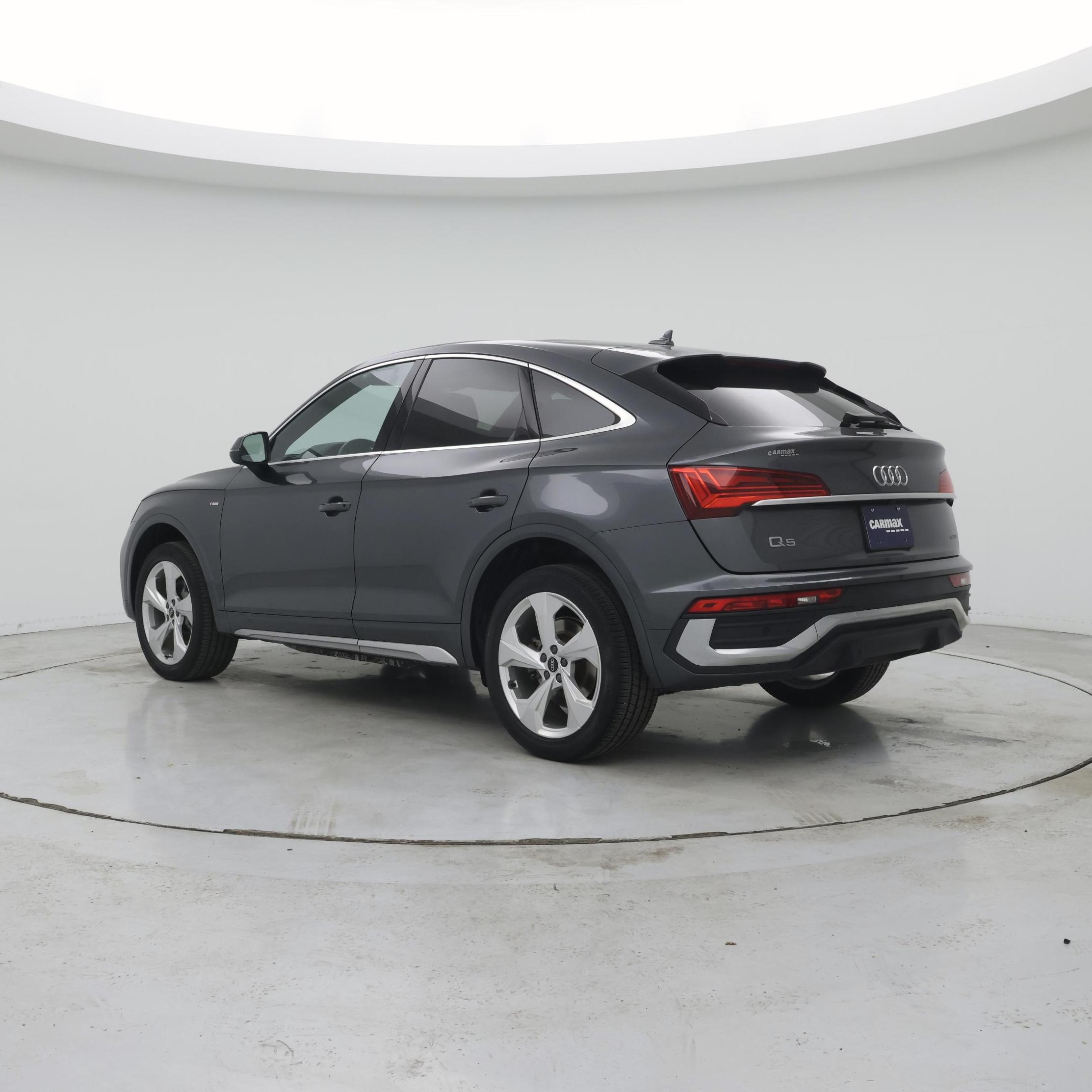 Thumbnail: 2022 Audi Q5 - 2