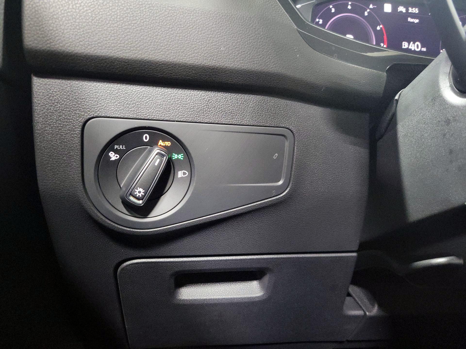 Thumbnail: 2024 Volkswagen Tiguan - 13