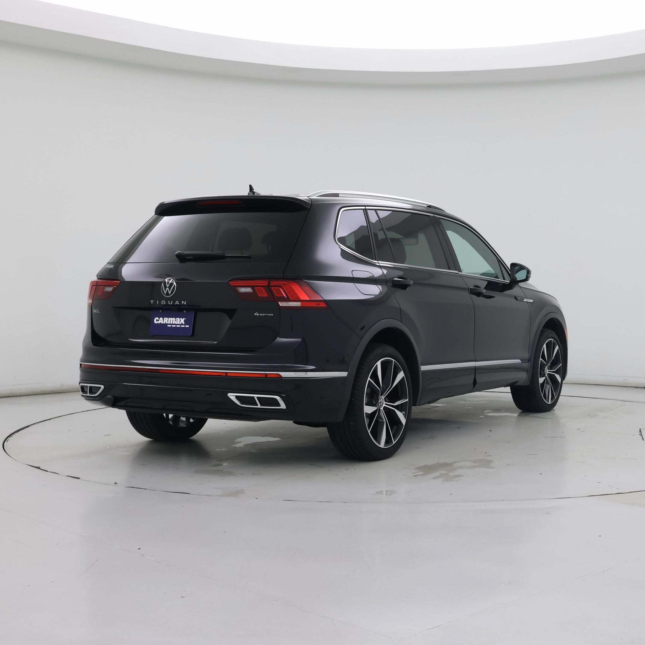 Thumbnail: 2024 Volkswagen Tiguan - 8
