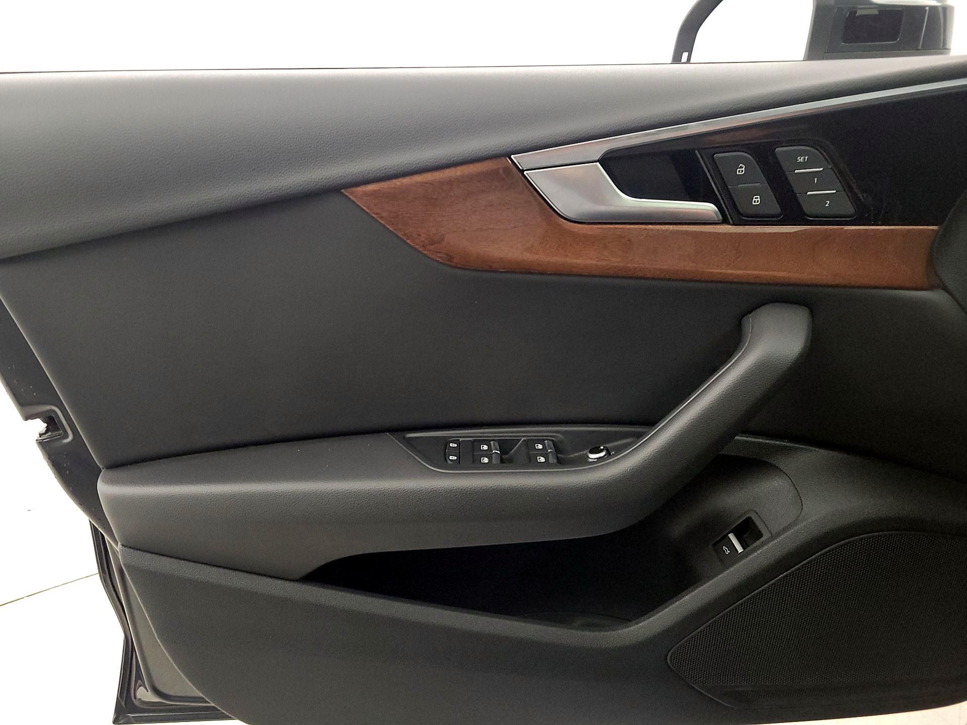 Thumbnail: 2023 Audi A4 - 12