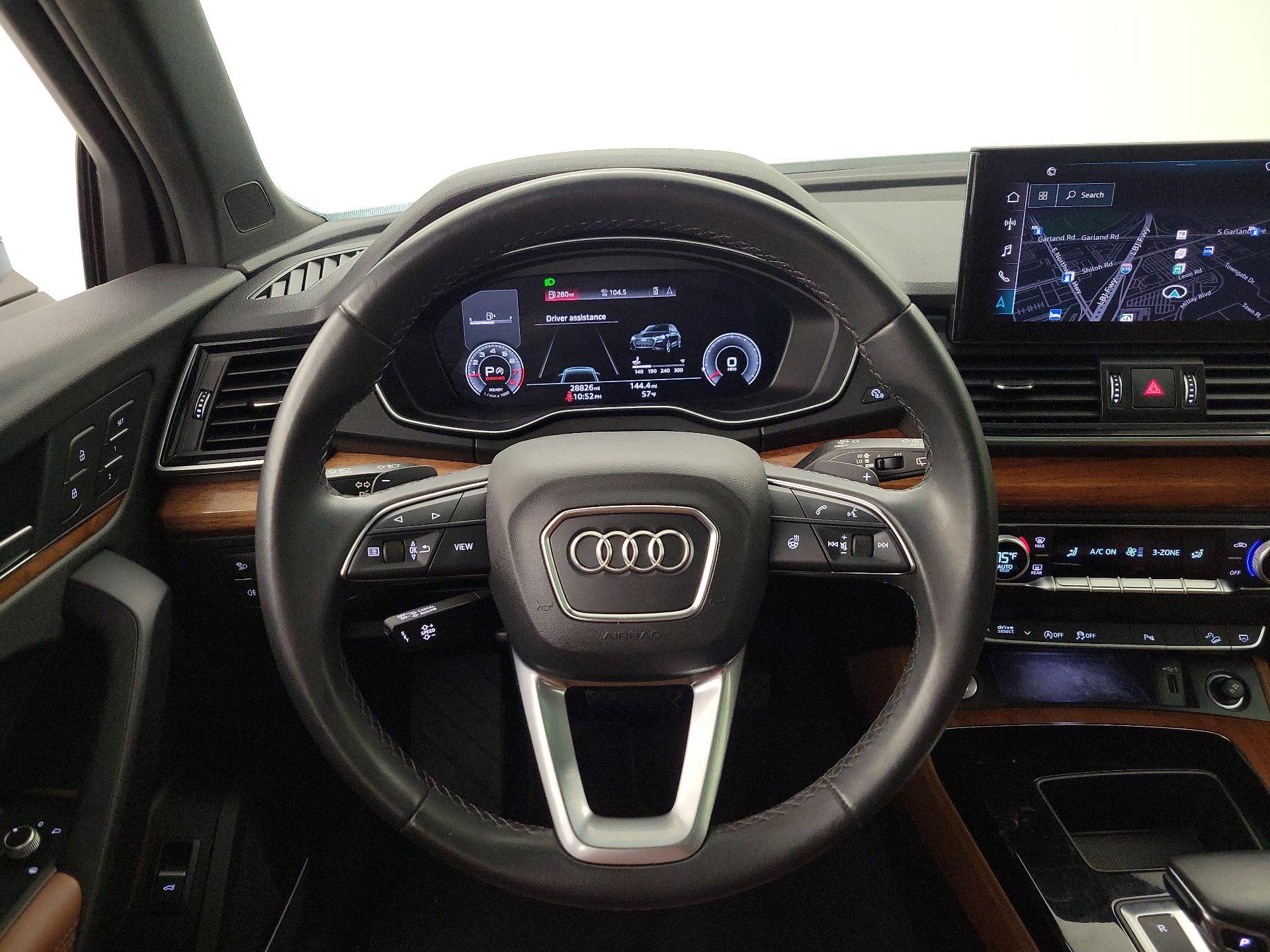 Thumbnail: 2022 Audi Q5 - 10