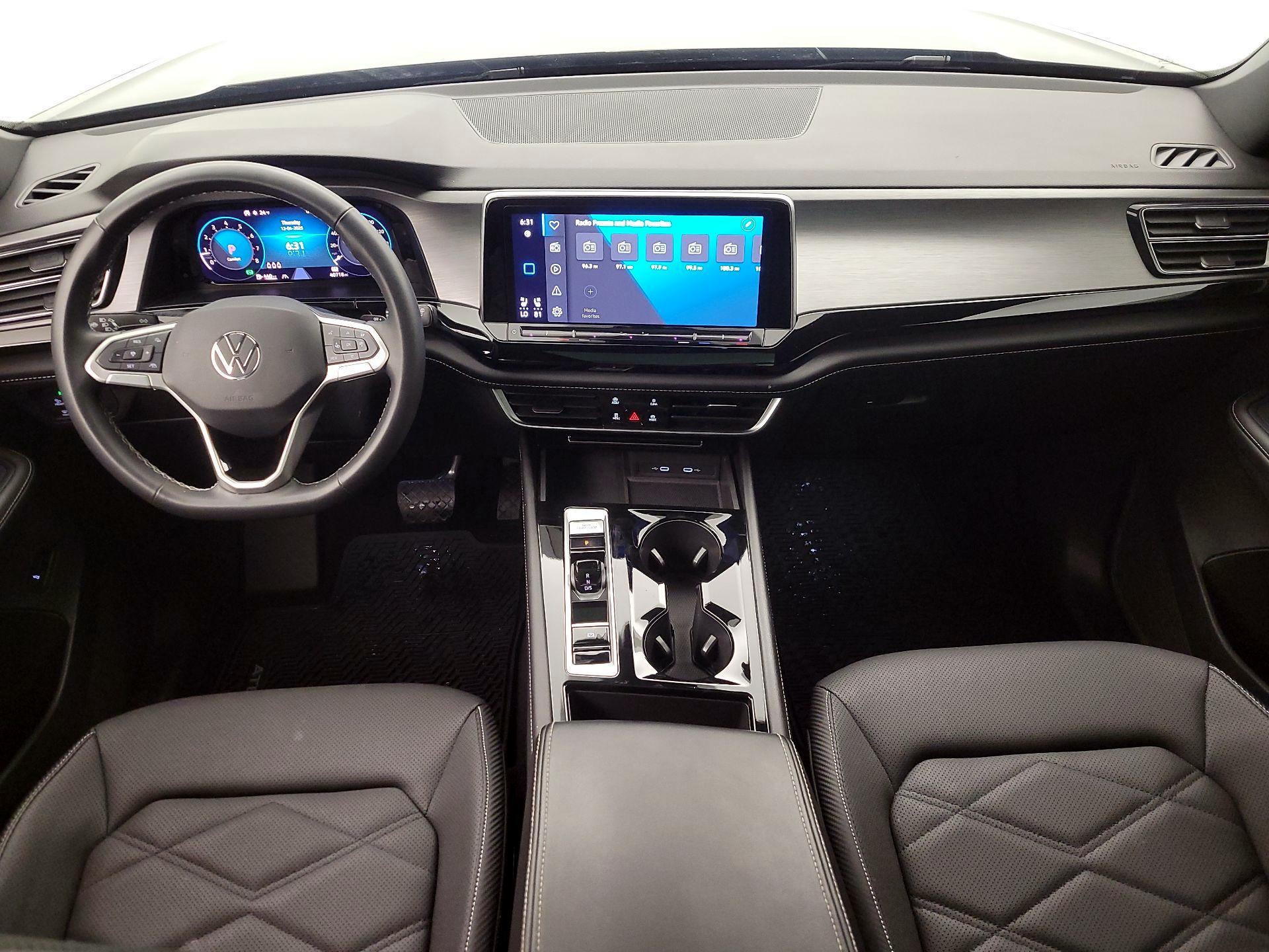 Thumbnail: 2024 Volkswagen Atlas - 9