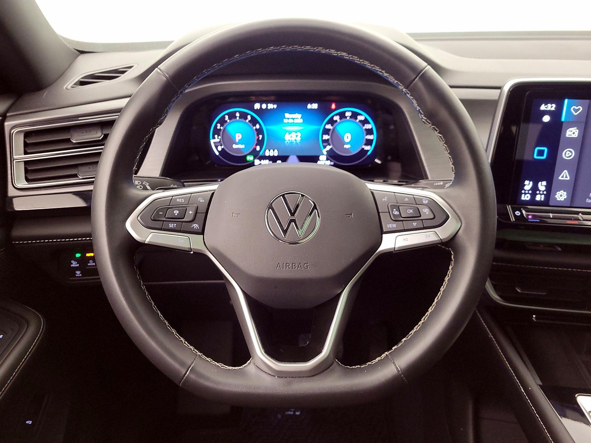 Thumbnail: 2024 Volkswagen Atlas - 10