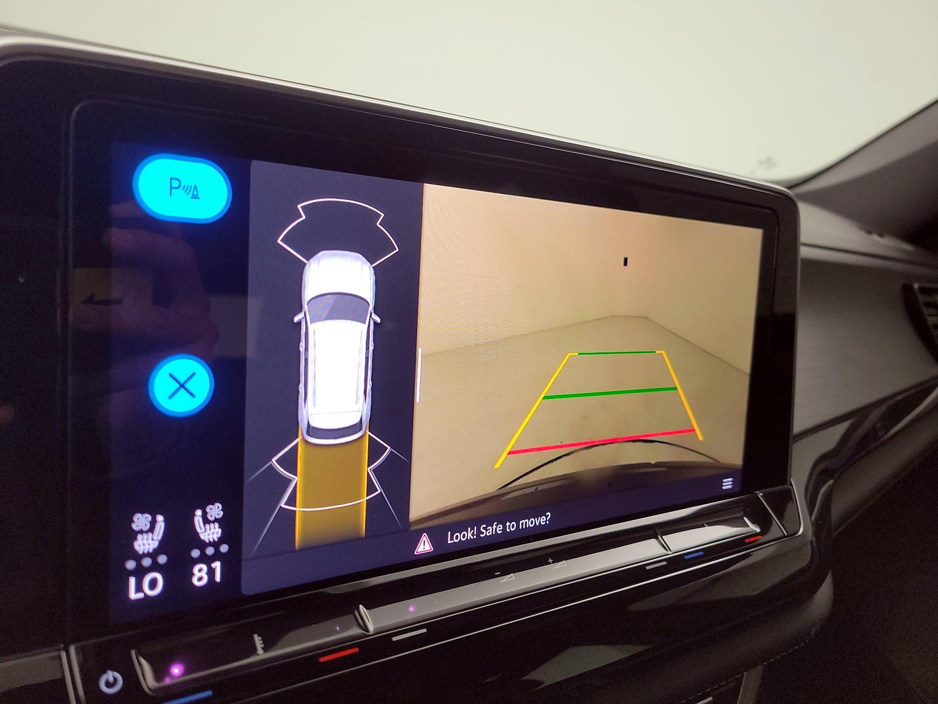 Thumbnail: 2024 Volkswagen Atlas - 14