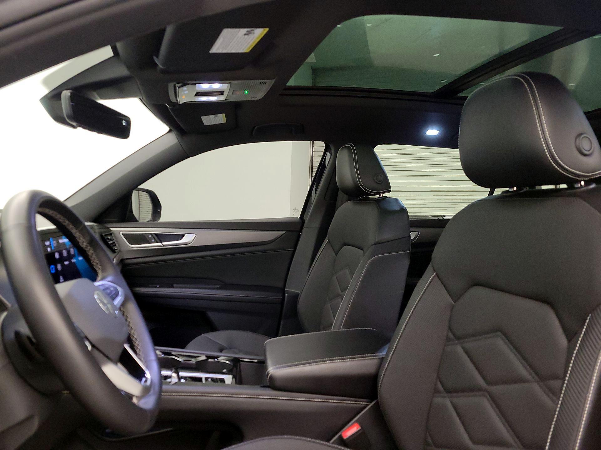 Thumbnail: 2024 Volkswagen Atlas - 19