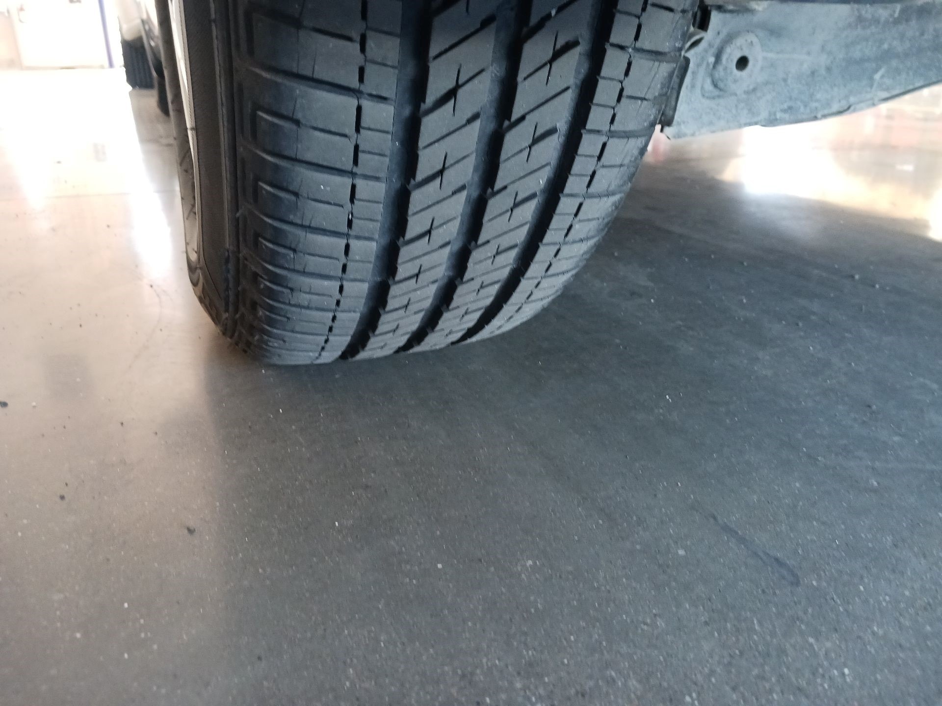 Thumbnail: 2022 Ford Explorer - 9